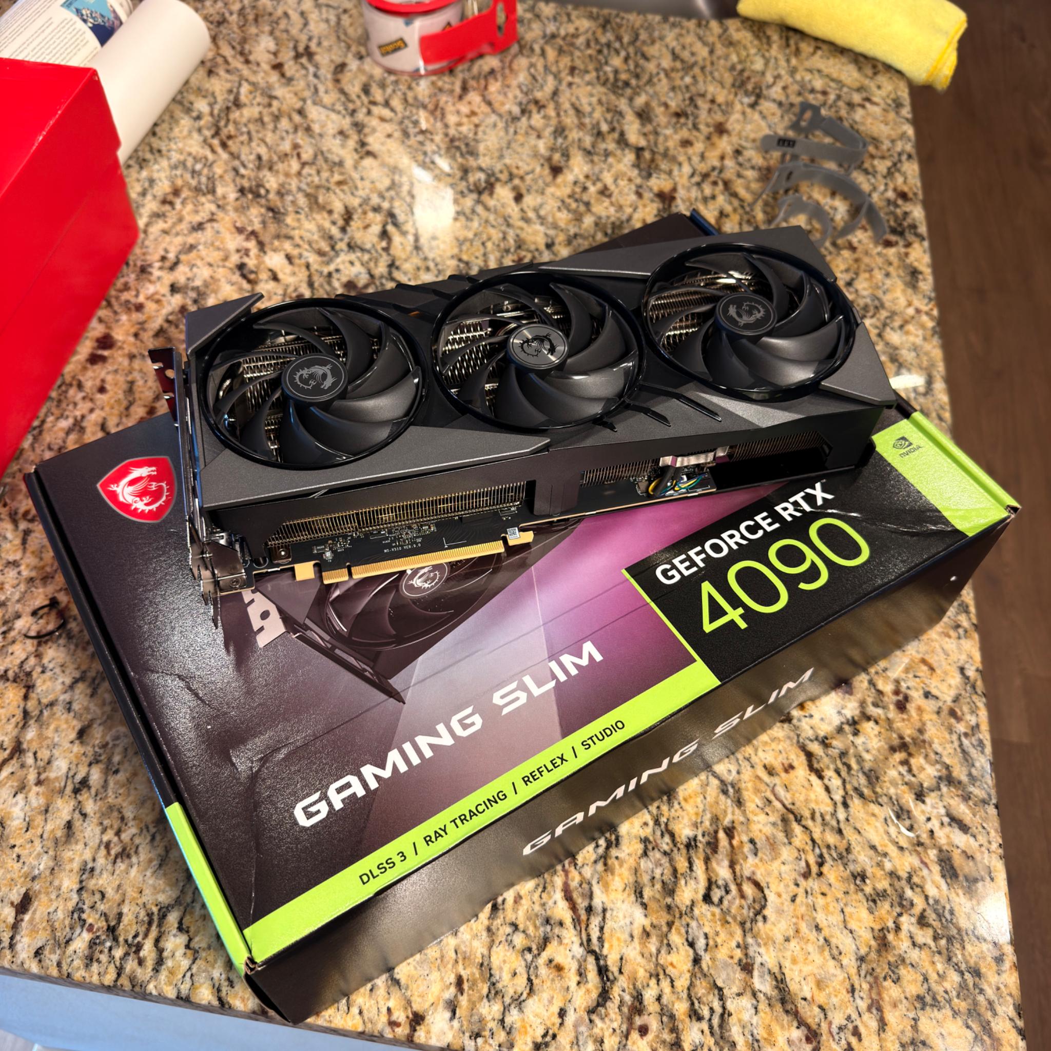 4090 - MSI Gaming Slim - Like New Barely Used