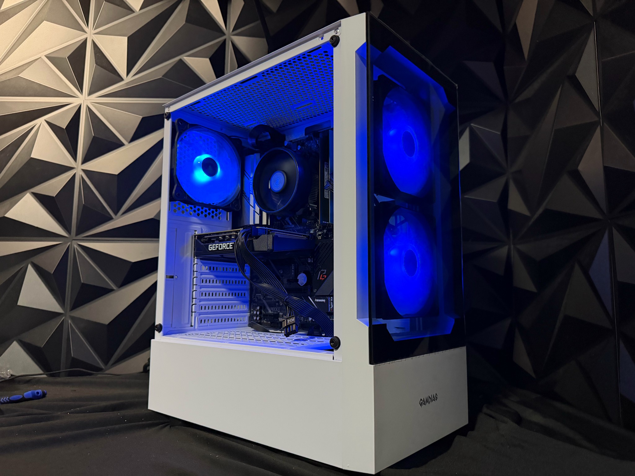 💸🎮 THE BUDGET BOOMER 🎮💸Ryzen 5 3600| GTX 1660 Super| 16 GB DDR4| 750 GB NVMe| 650W PSU