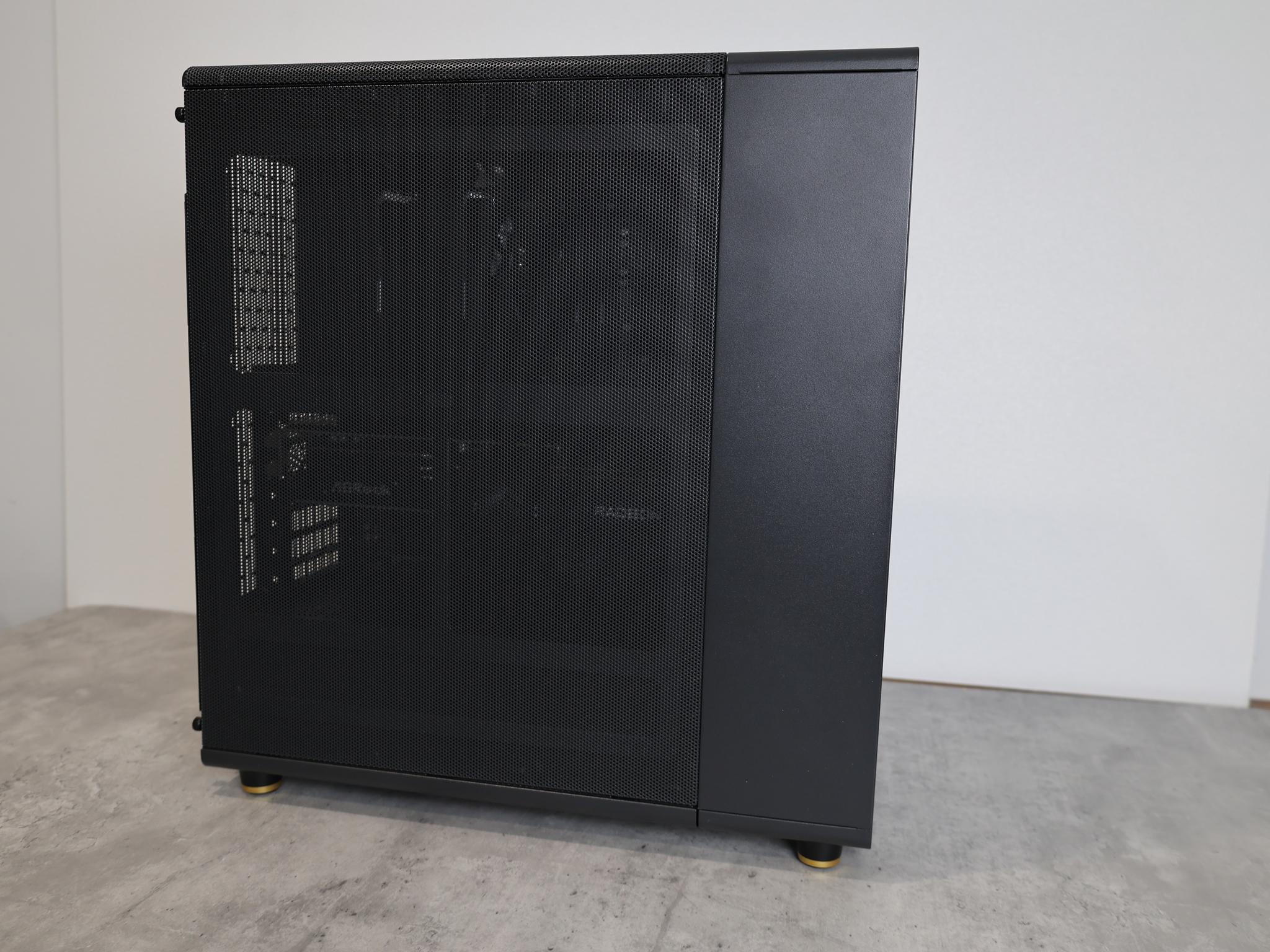 Fractal North 7800x3d+9070xt 1440P/4K Build