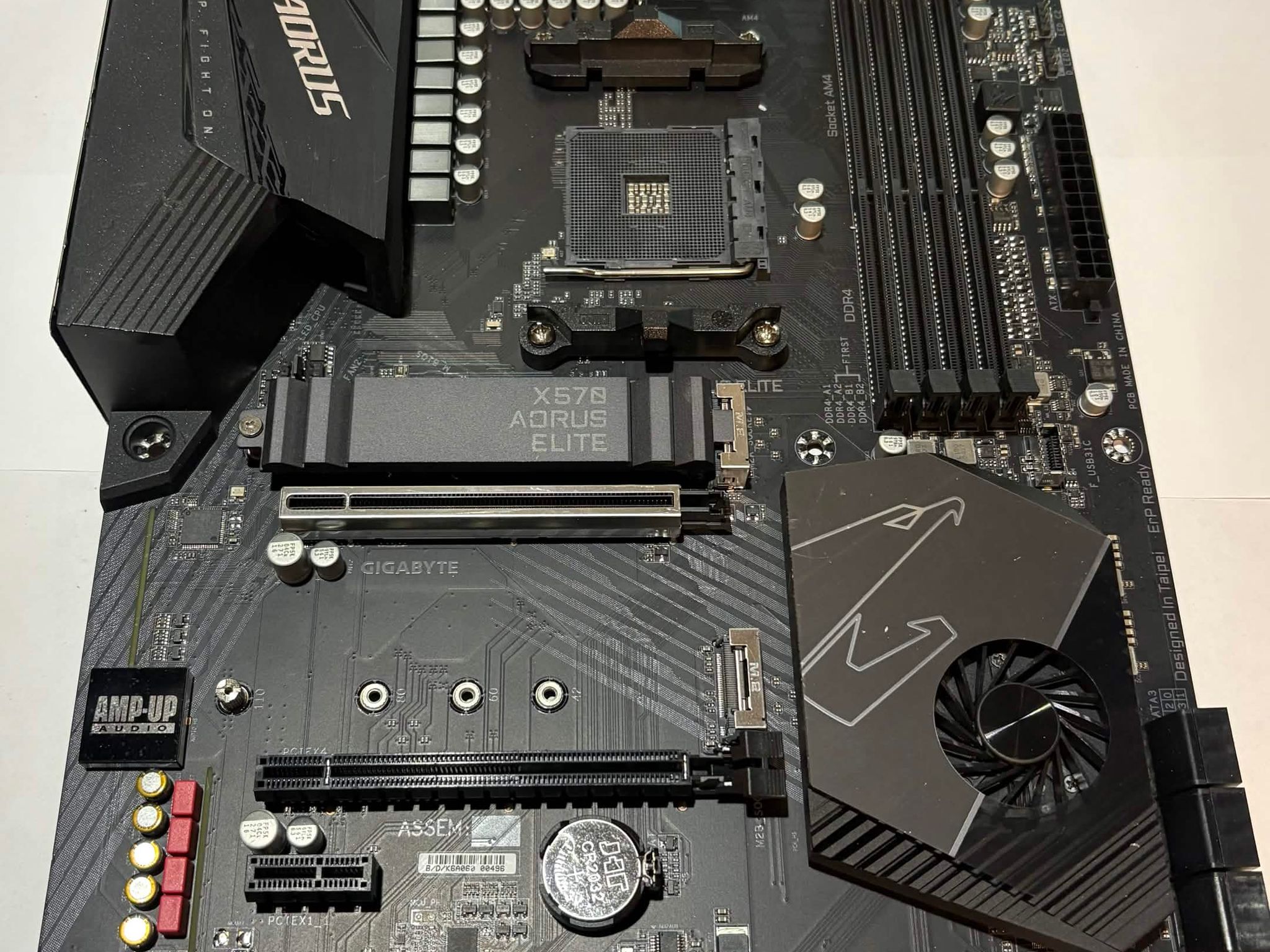Gigabyte AORUS X570 Elite AM4 Motherboard Tested Working