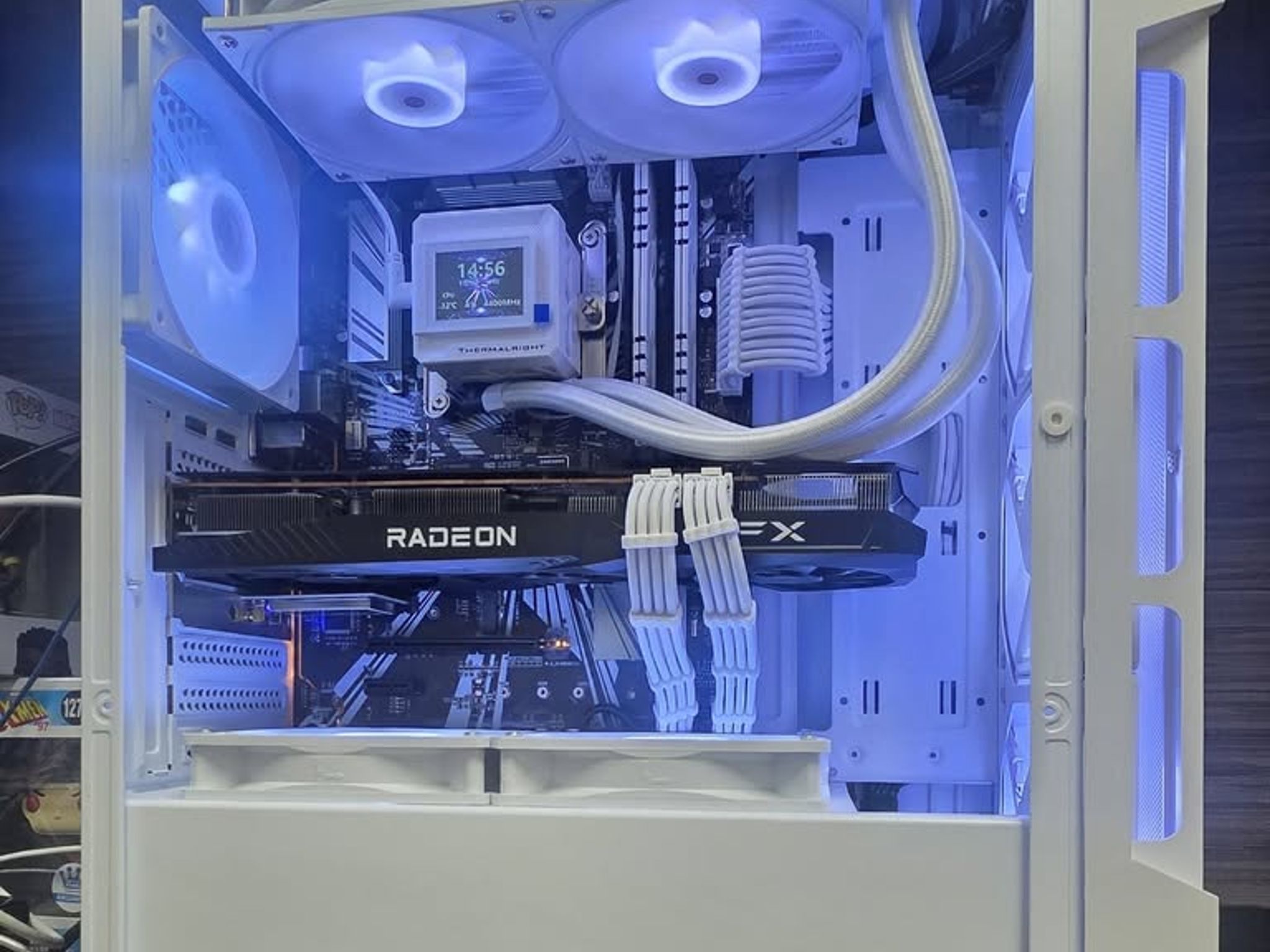 UDGX White Starfall ◐ Edition — Radeon RX 6700 10GB — 1440p Gaming PC