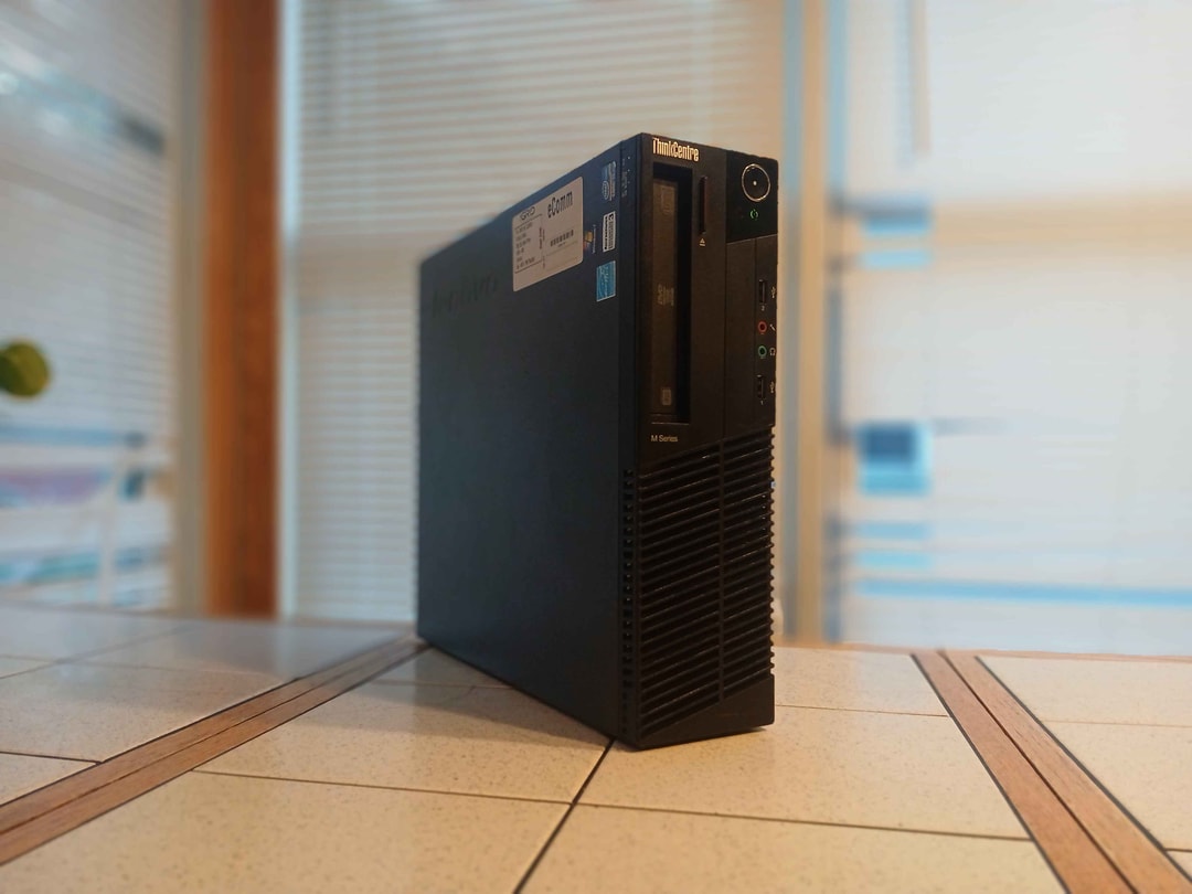 i7-3770* | Radeon PRO WX 2100 | 12GB RAM | 256GB SSD | SFF