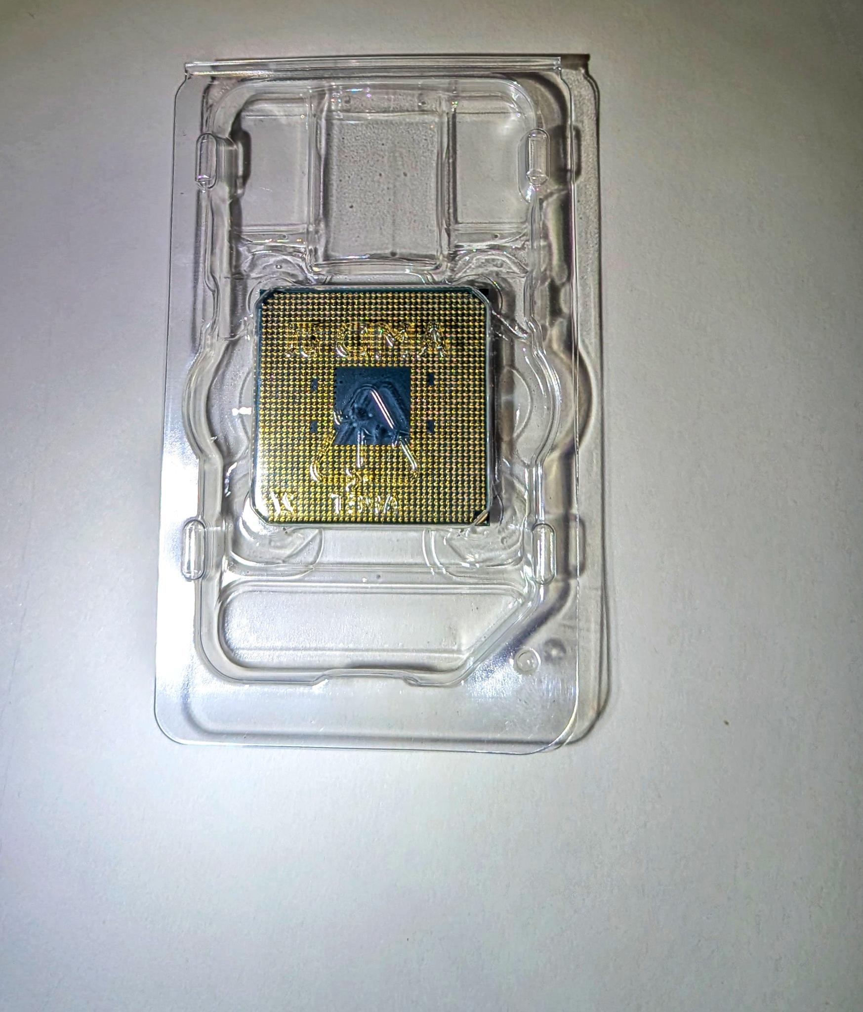AMD Ryzen 5 3600 with original Wraith Cooling solution