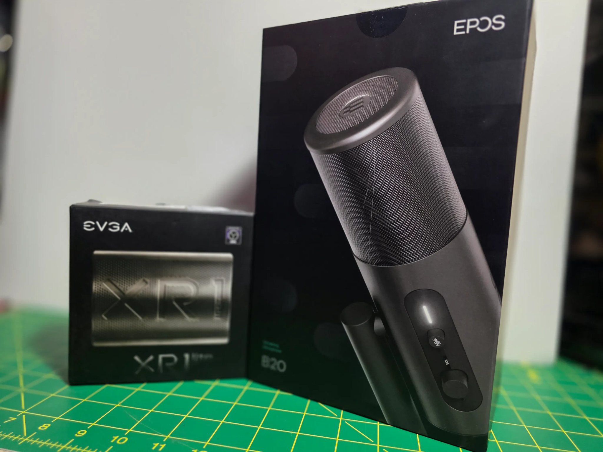 Streaming Starter Bundle: EVGA XR1 Lite Capture Card + EPOS B20 Mic, Open Box, **TESTED** 1080p