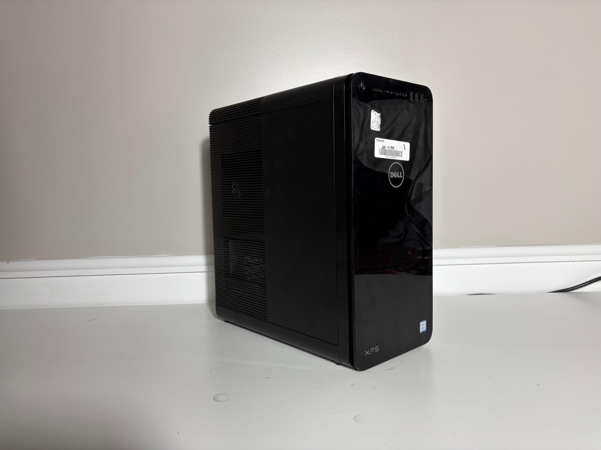 //XPS Gaming PC// - Core i7 8700, GTX 1660, 16GB Ram, 512GB SSD