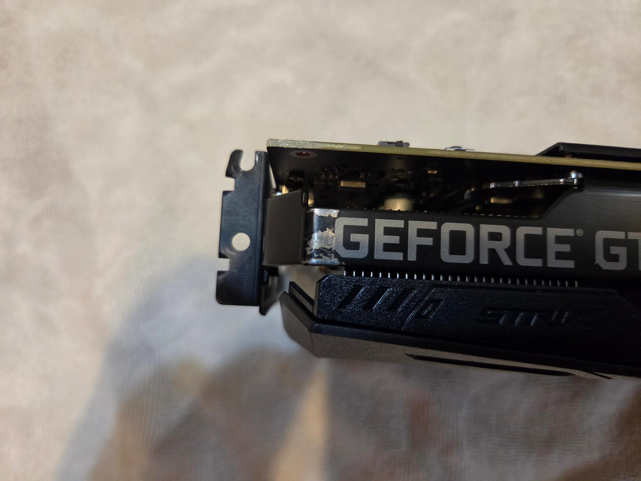 ASUS ROG Strix GeForce GTX 1660 Ti GAMING OC - Image 4