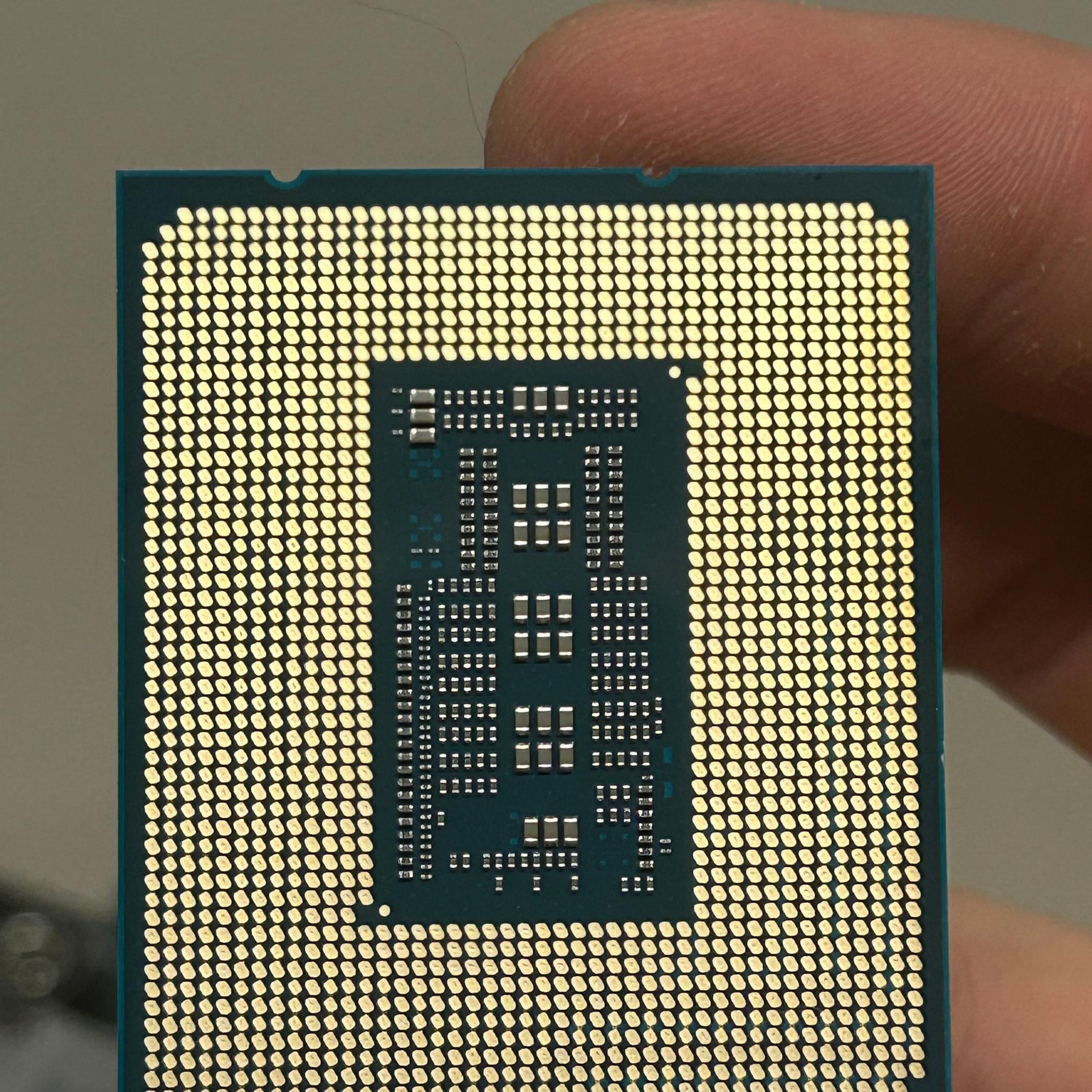 Intel i7-14700f Asus B760M Max Gaming Wifi Combo