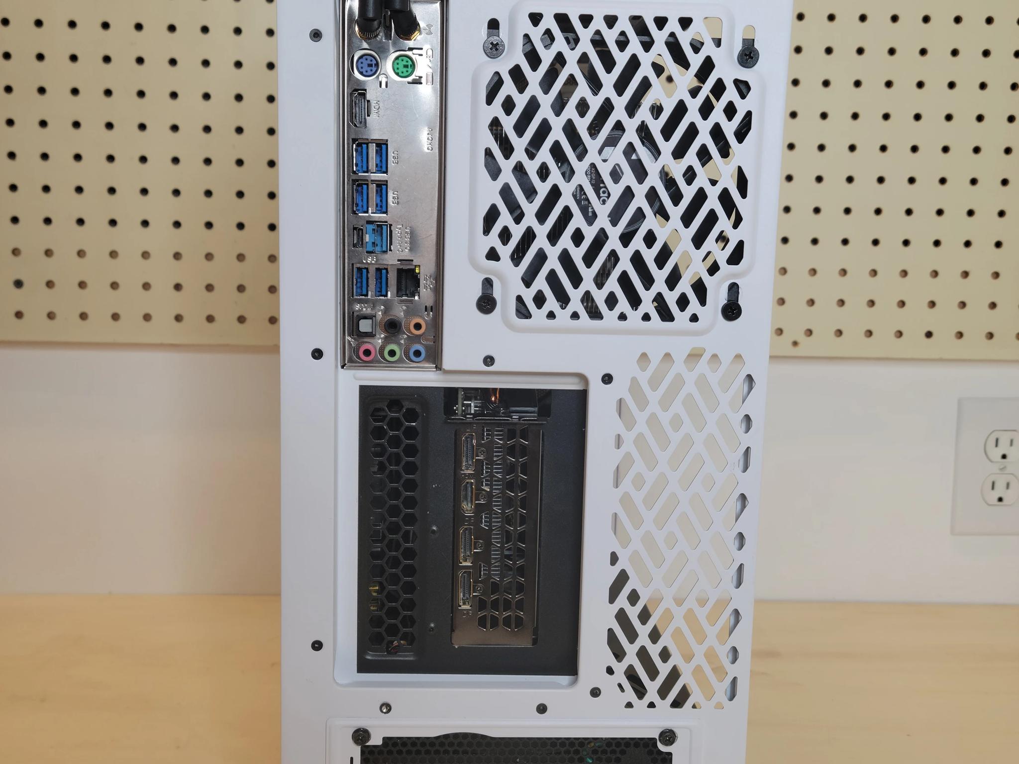 ⬜️⬛️⬜️ "Sweet 16" 1660 Super + R5 1600 Gaming PC