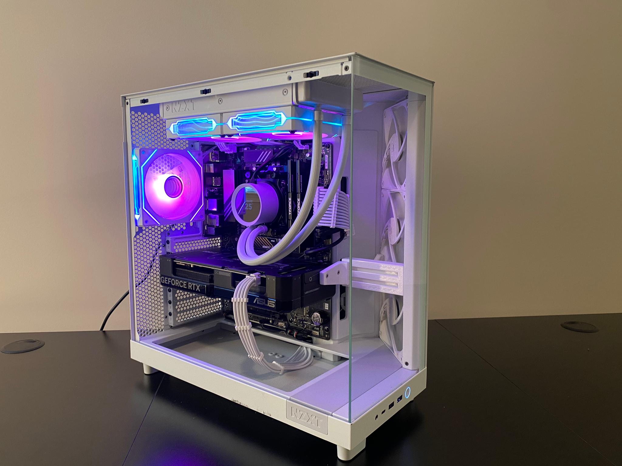 White NZXT Gaming PC | RTX 4070 12GB | Ryzen 5 7600X | 16GB DDR5 | 1TB NVMe | LCD AIO | RGB