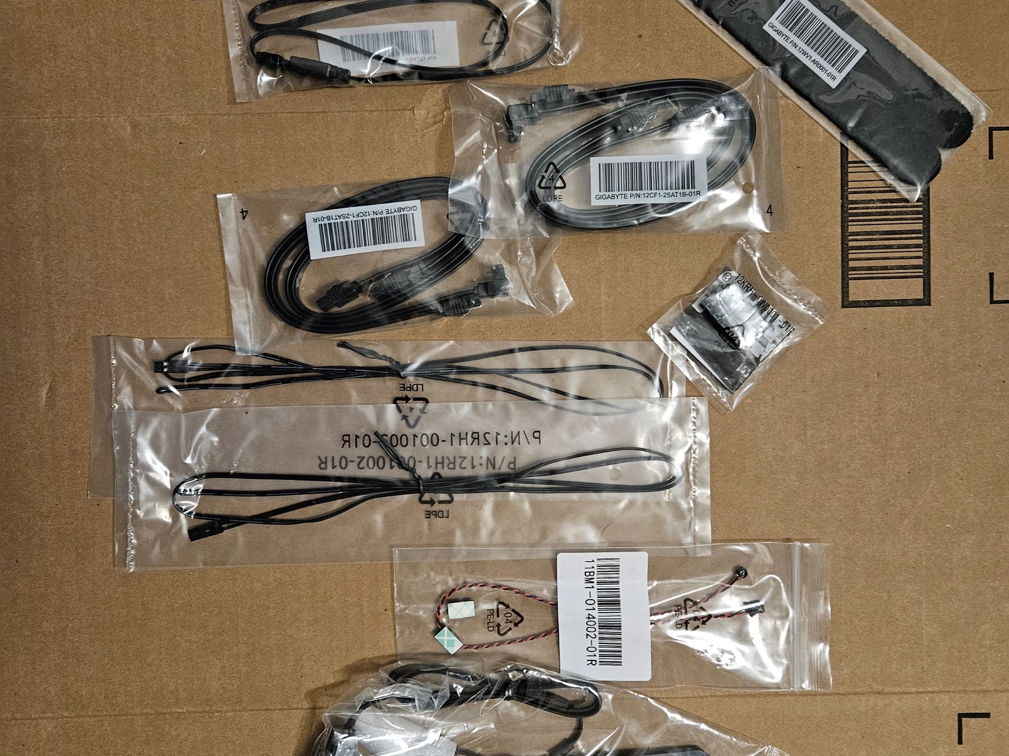 Gigabyte Aorus X570 Master - Socket AM4 - WiFi -USED