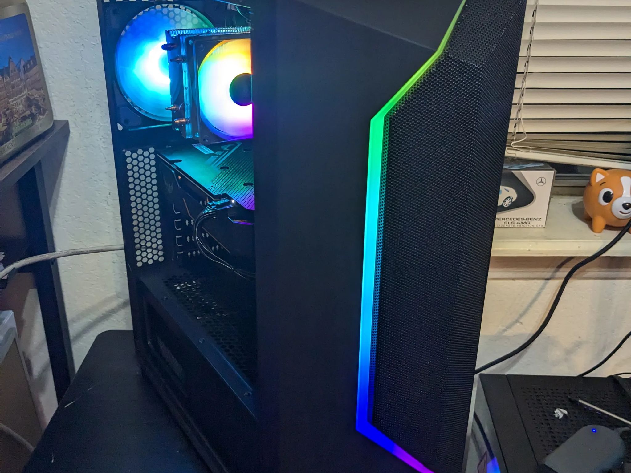 FREE SHIP|| 6x6 || i5-8500 6 Core, GTX 1660 SUPER 6GB, 32GB RAM, 480GB SSD, Win10, RGB, WiFi