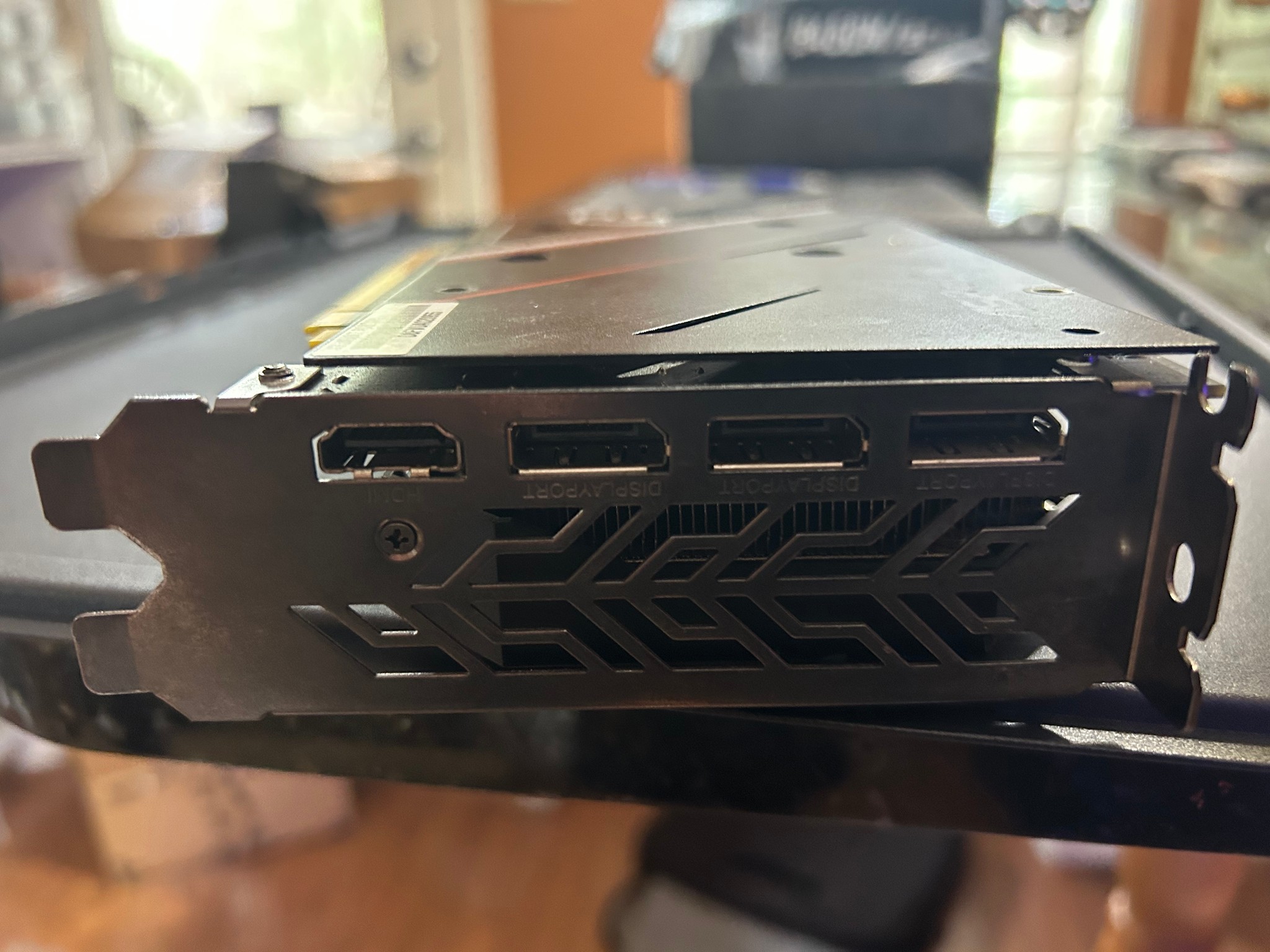Asrock phantom 5500 xt 8 gb like new
