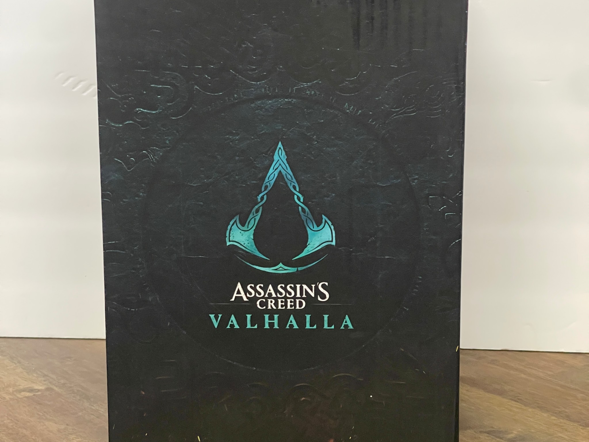 Assassin's Creed Valhalla Ragnarok Eivor Statue
