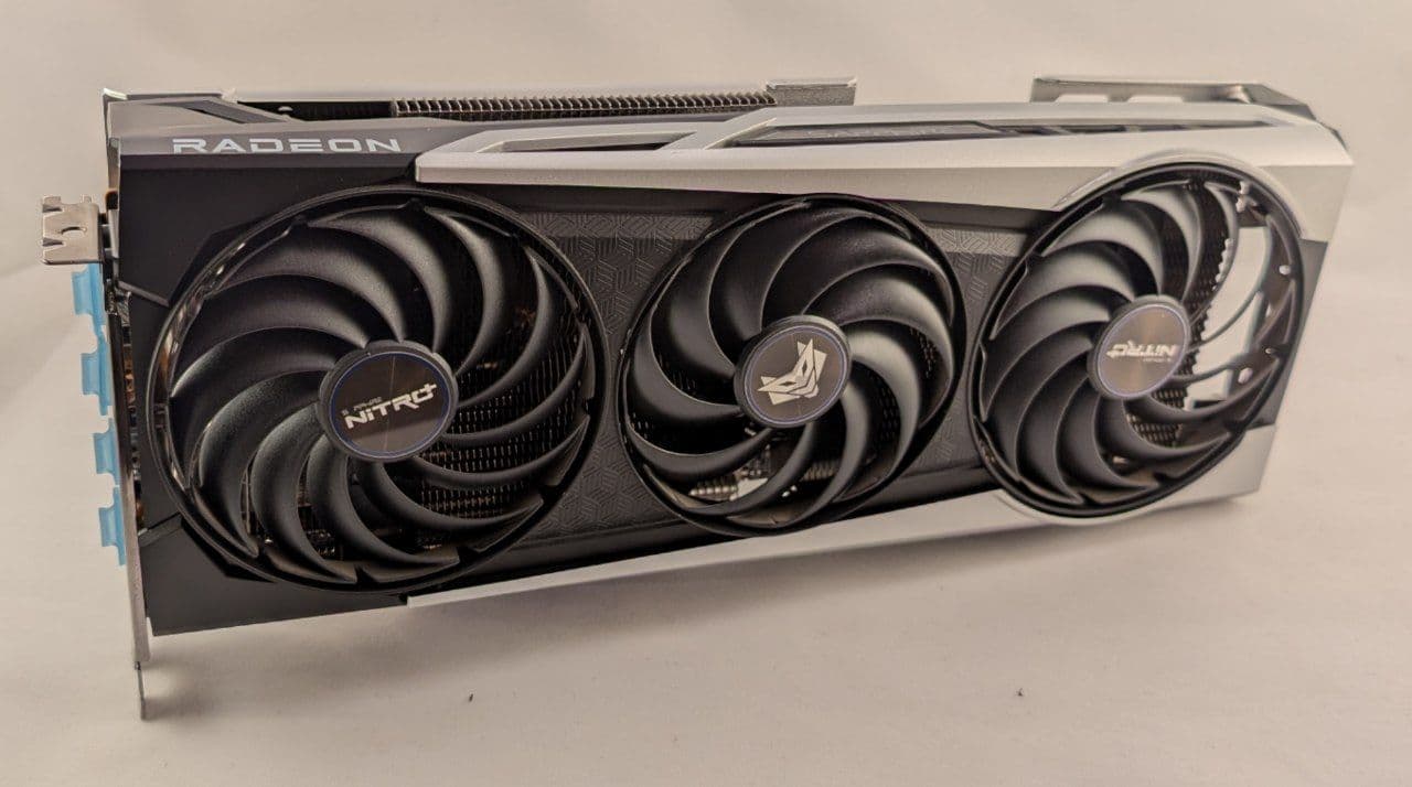 Sapphire Nitro AMD Radeon 6700XT 12GB