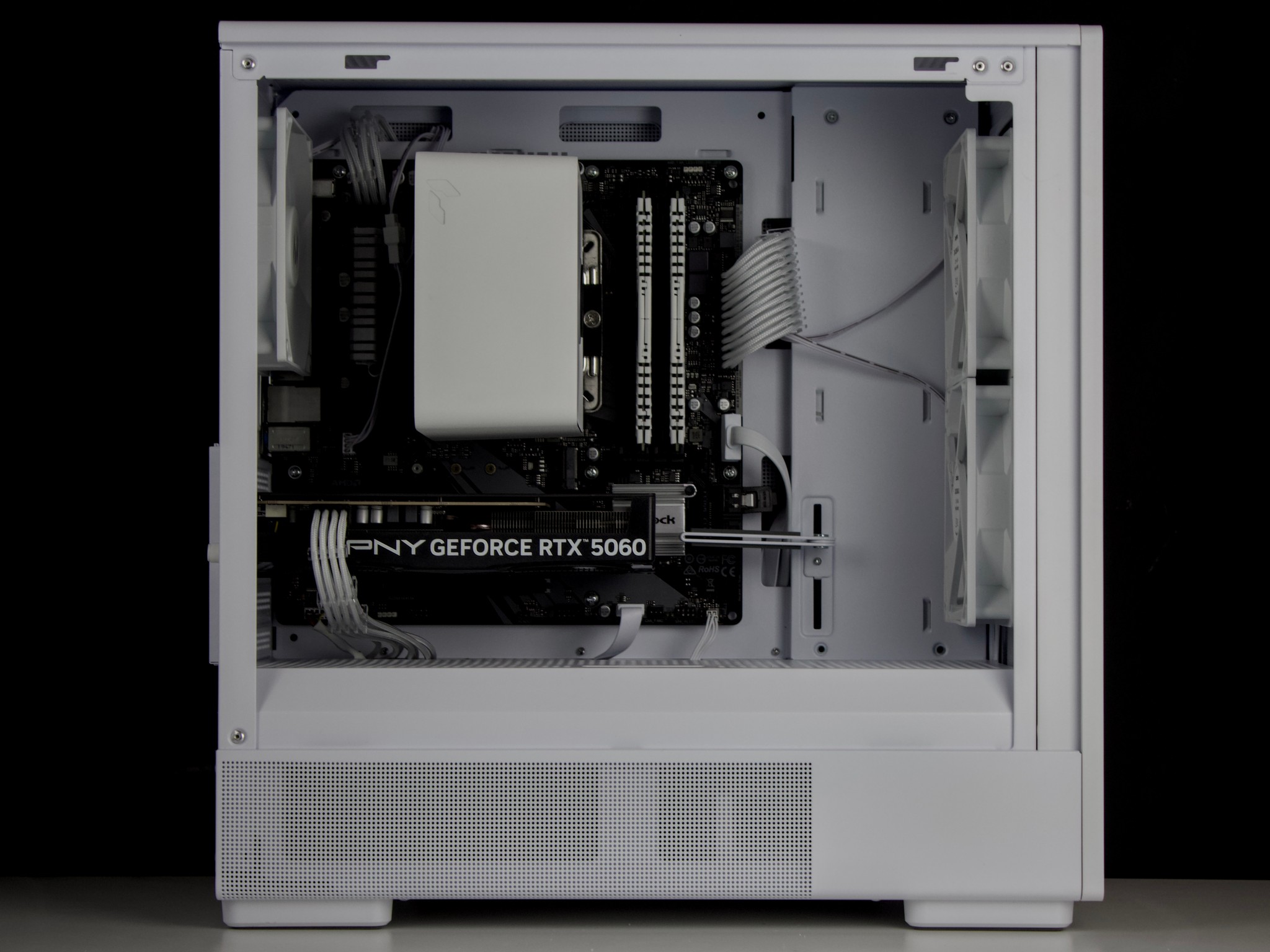 🧊❄️🧊 Wood Gaming PC – RTX 5060, Ryzen 5 5600, 16GB RAM, 1TB SSD - WiFi, BlueTooth 🧊❄️🧊