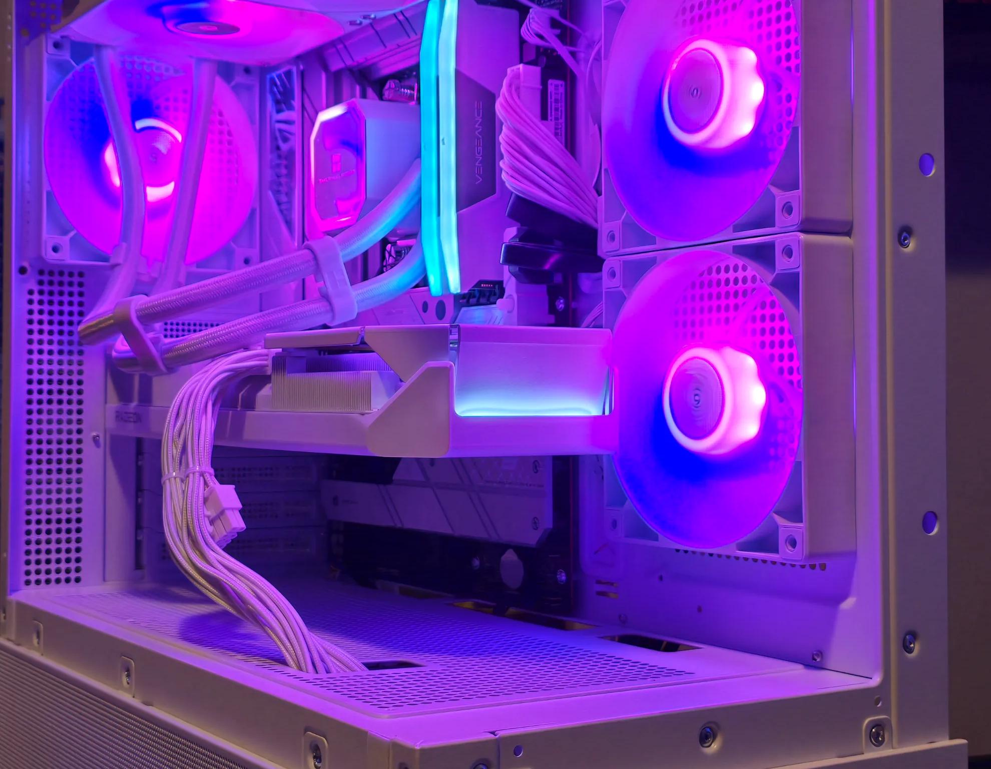 💥Versatile White PC💥 RX 9070XT | Ryzen 9 7900X | 32GB DDR5 | 1TB NVME M.2 | Windows 11 Pro