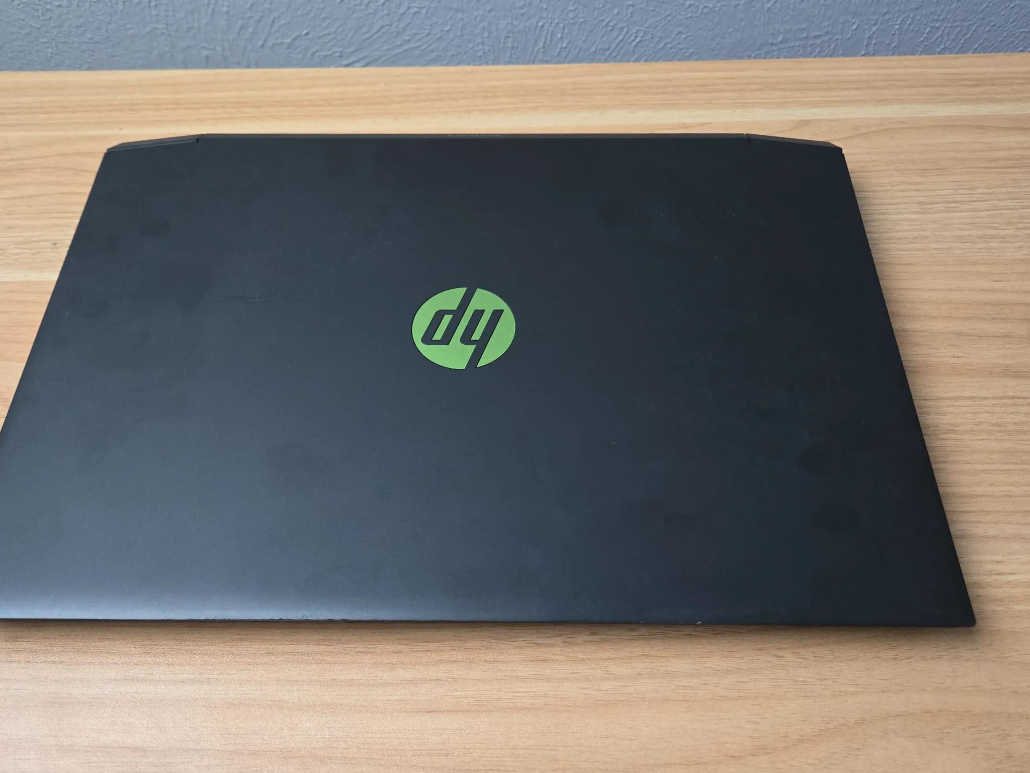 HP Gaming Laptop 15.6" - GTX 1650 + Ryzen 5 4600H