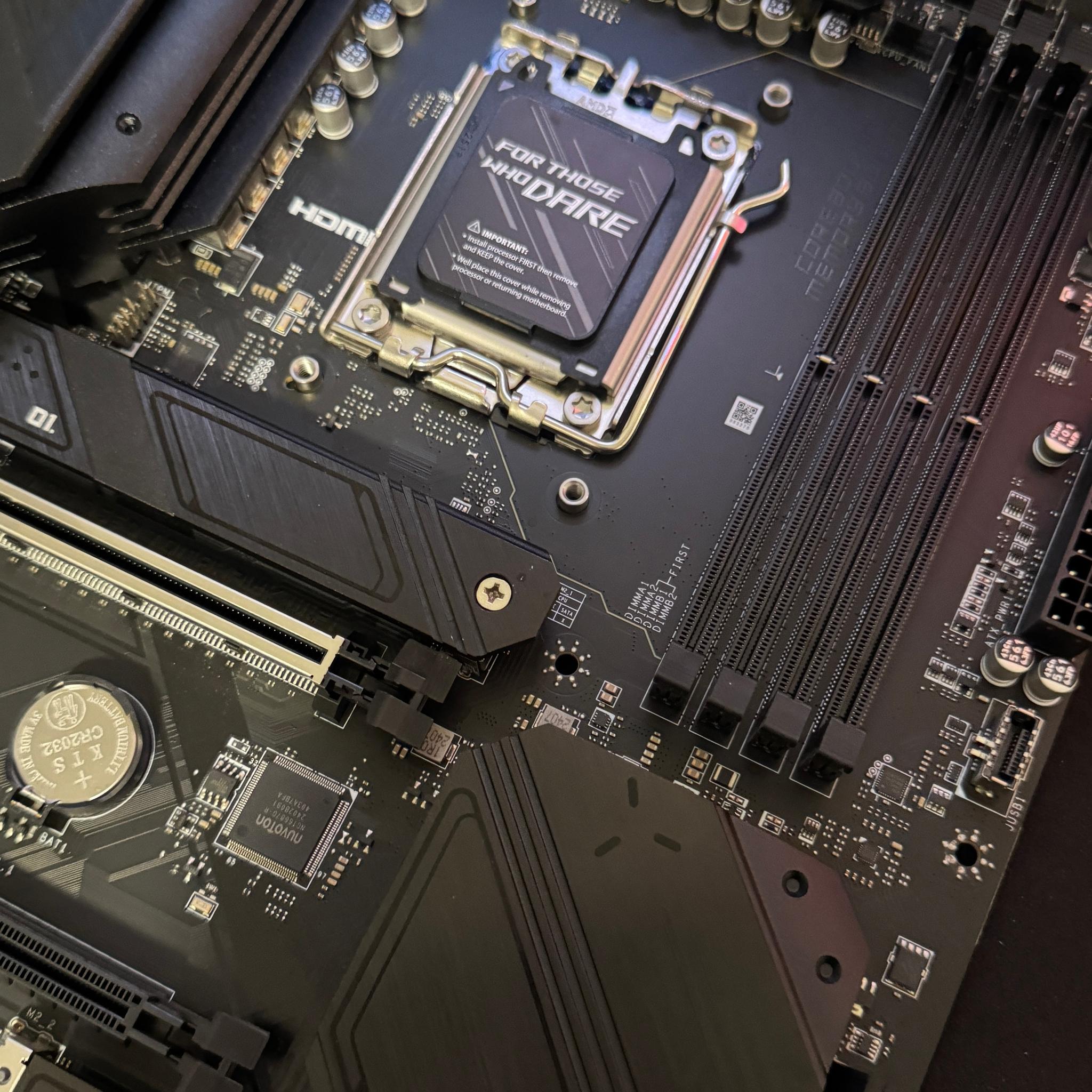 MSI MAG B650 TOMAHAWK WIFI