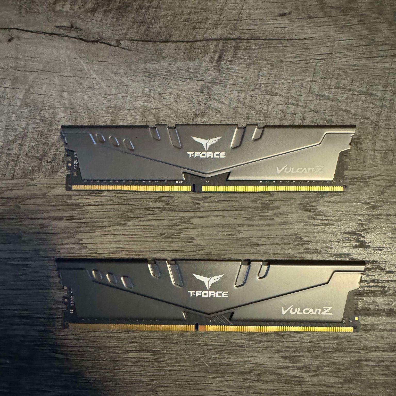 TEAMGROUP T-Force Vulcan Z DDR4 16GB Kit (2x8GB) 3200MHz