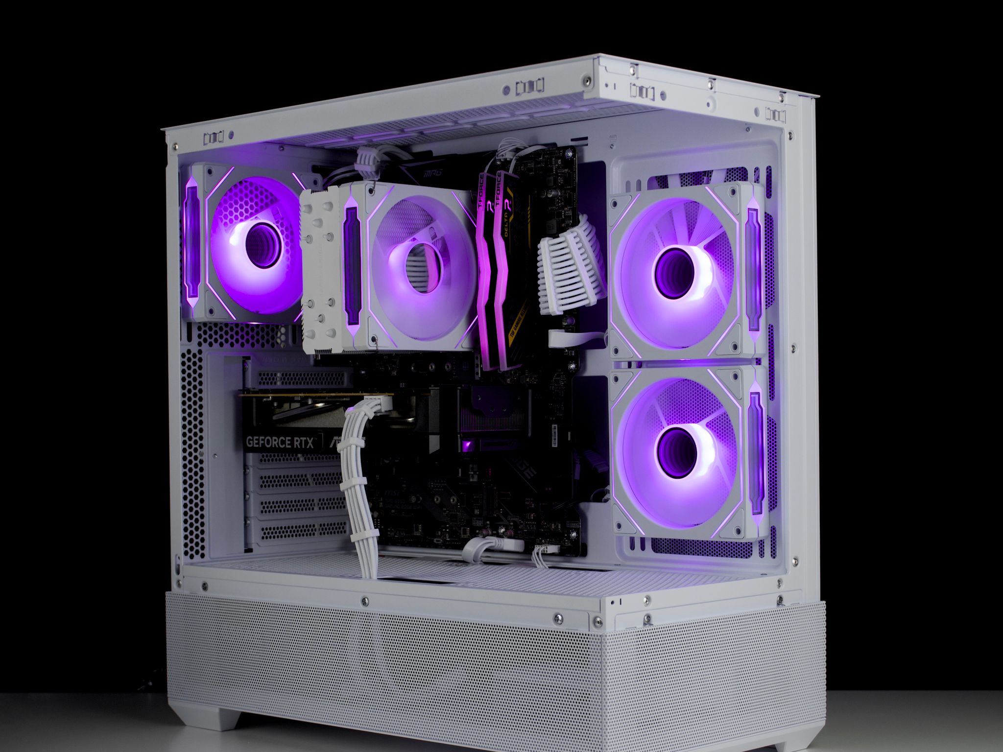 🧊❄️🧊 White Gaming PC – RTX 5060 , Ryzen 5 5500, 16GB RAM, 1TB SSD - WiFi, BlueTooth 🧊❄️🧊