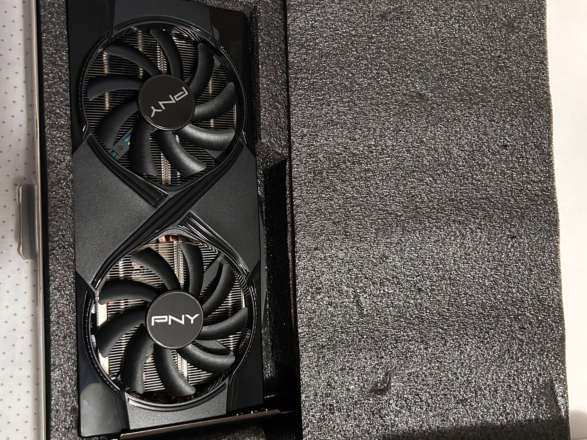 PNY GeForce RTX 5060 TI Overclocked 16 GB GDDR7