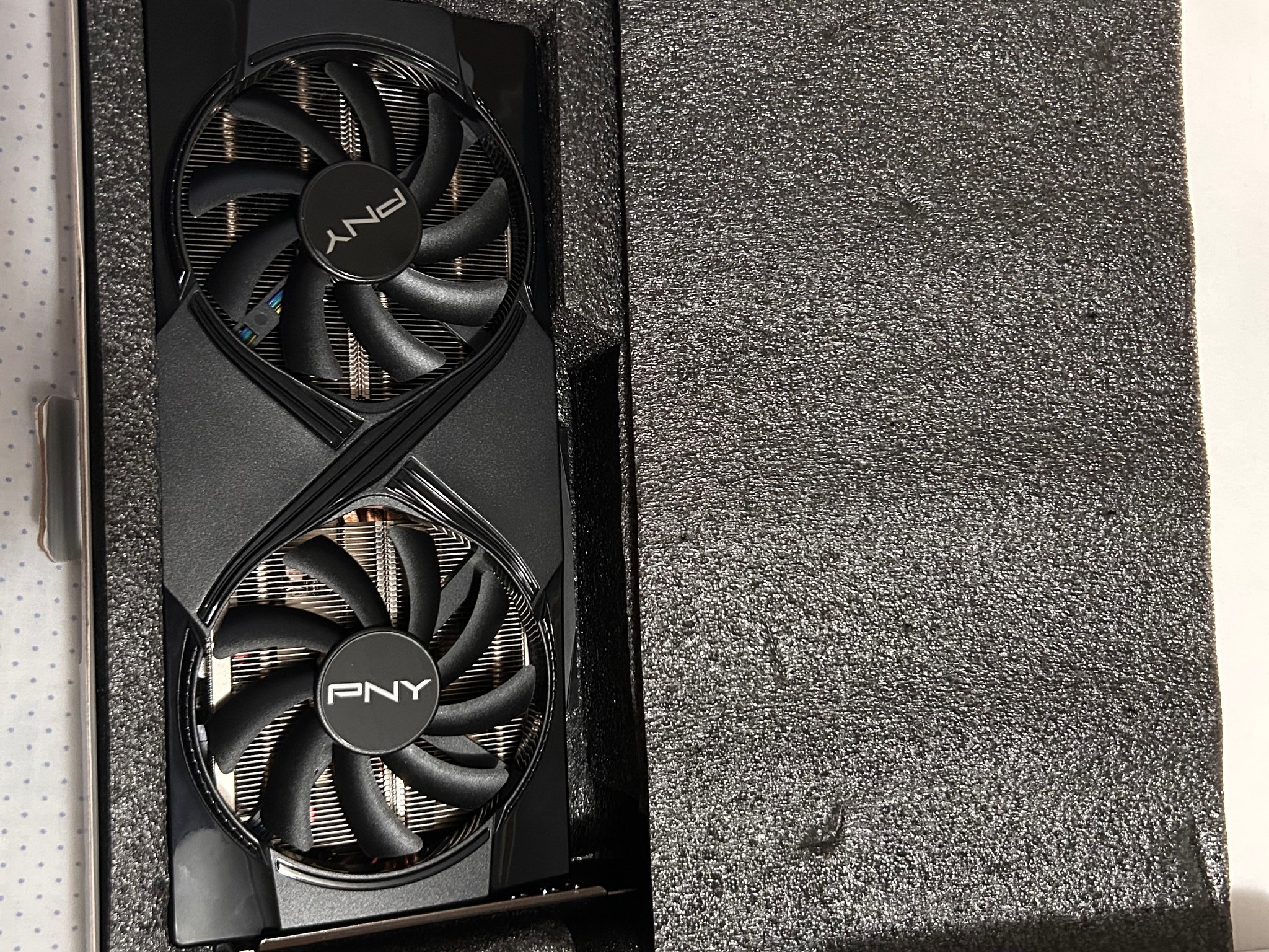 PNY GeForce RTX 5060 TI Overclocked 16 GB GDDR7