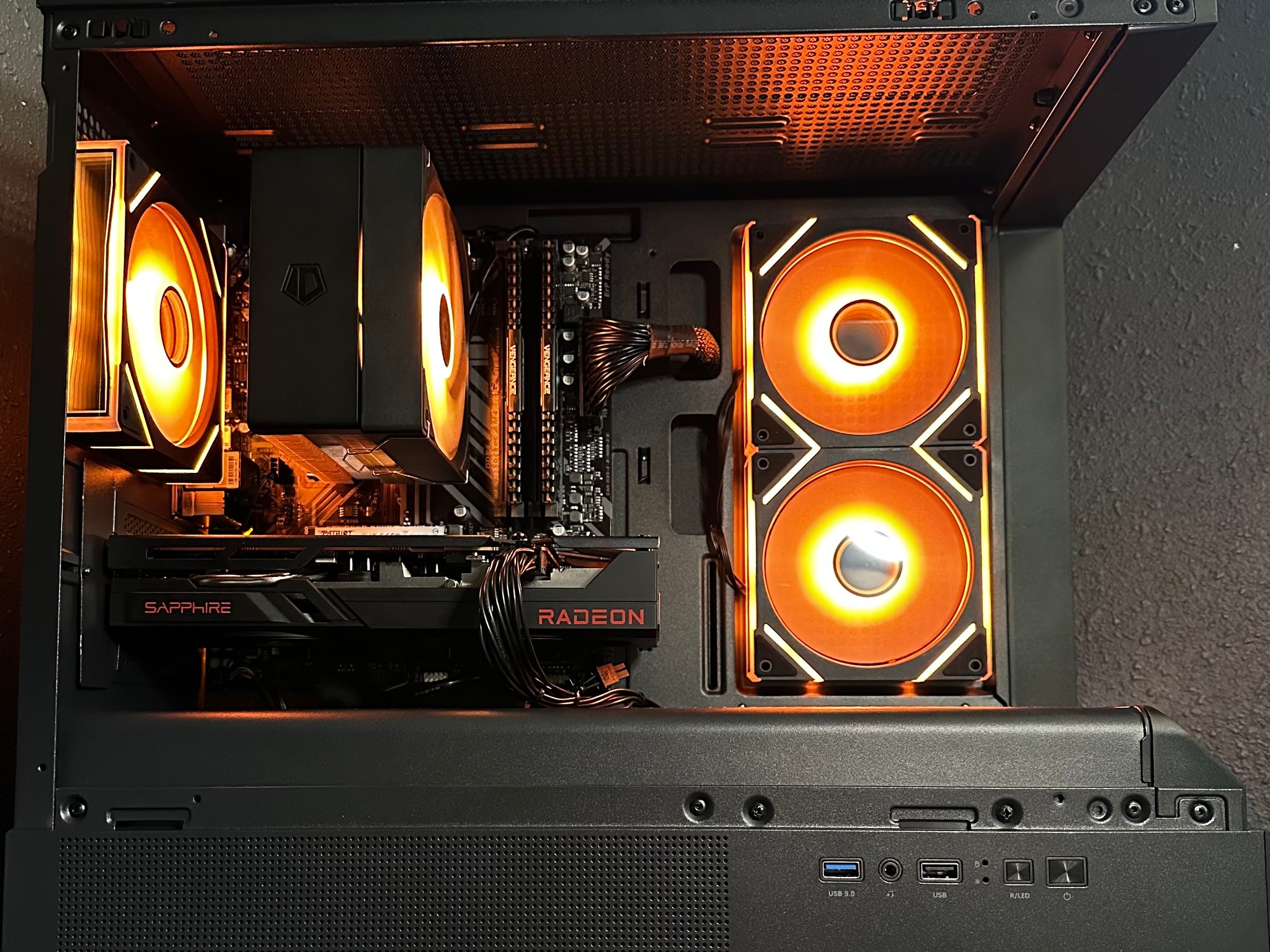 RX 6650 XT Gaming PC | Ryzen 5 5600 | 16GB DDR4 | RGB | WIFI