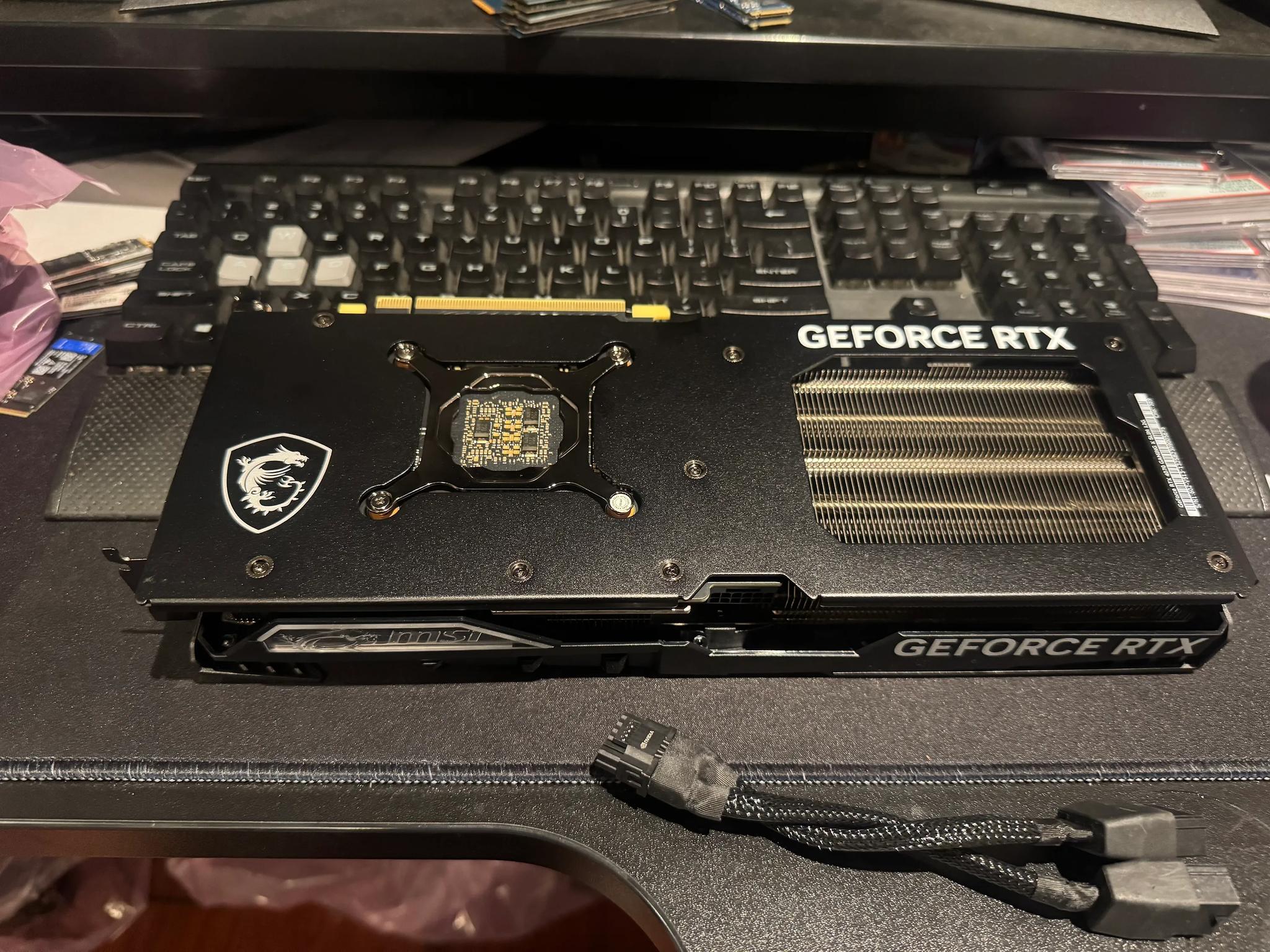MSI 4070 GAMING X SLIM