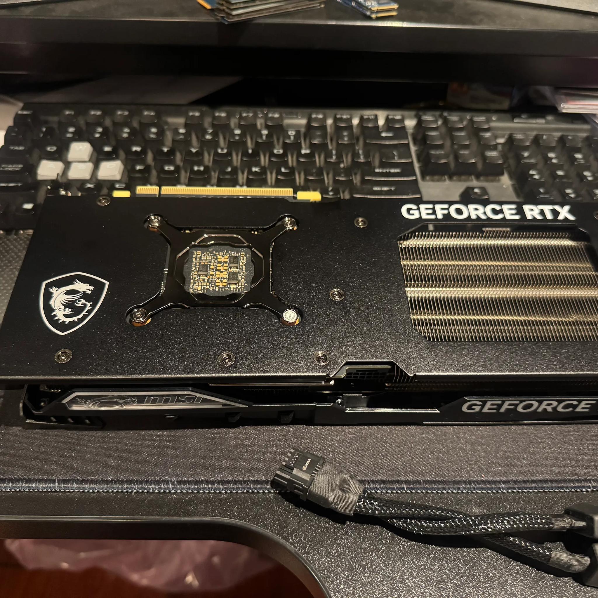 MSI 4070 GAMING X SLIM