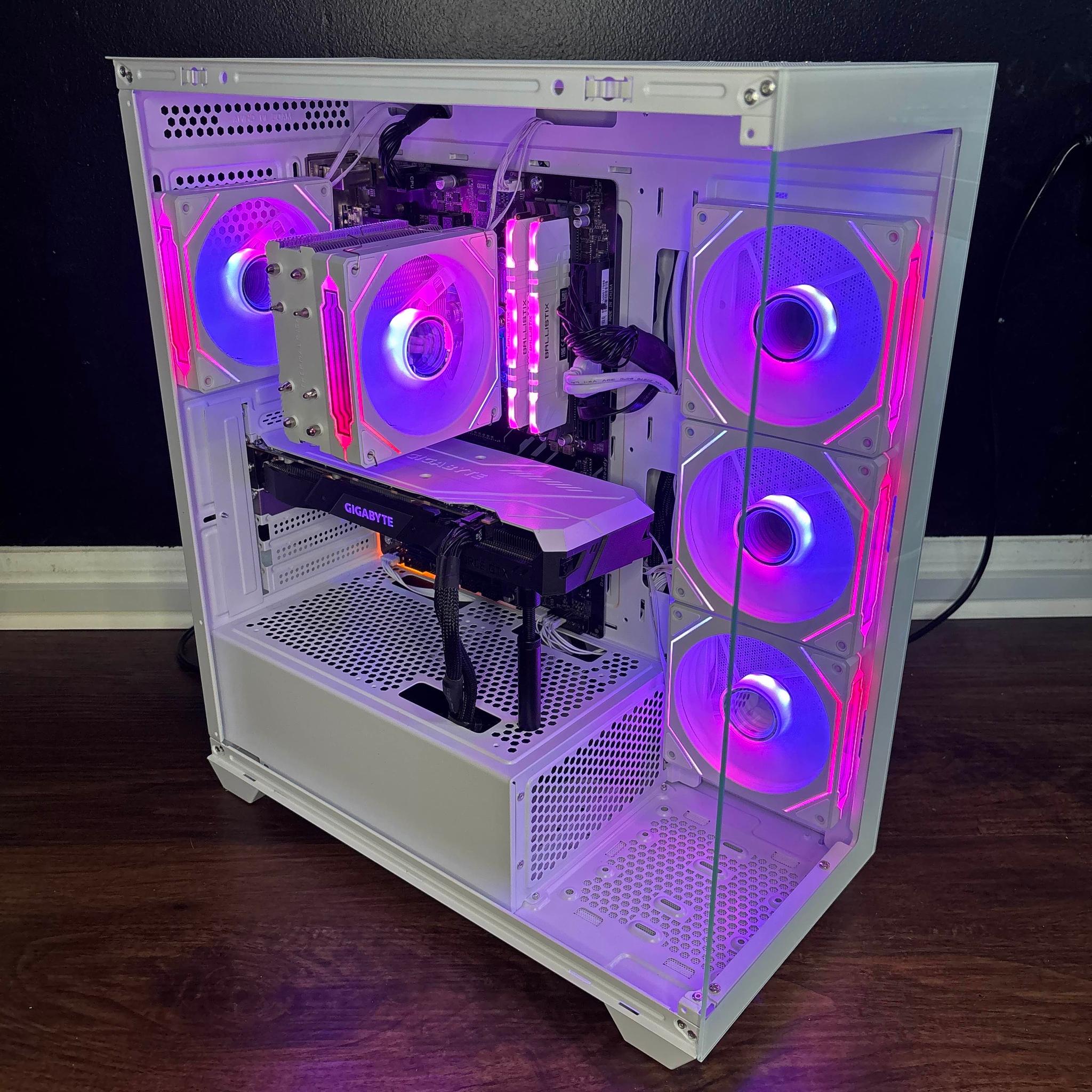 White Gaming PC (GTX 1660 Super 6GB + Intel Core I5-8500 + 16GB DDR4 + SSD)