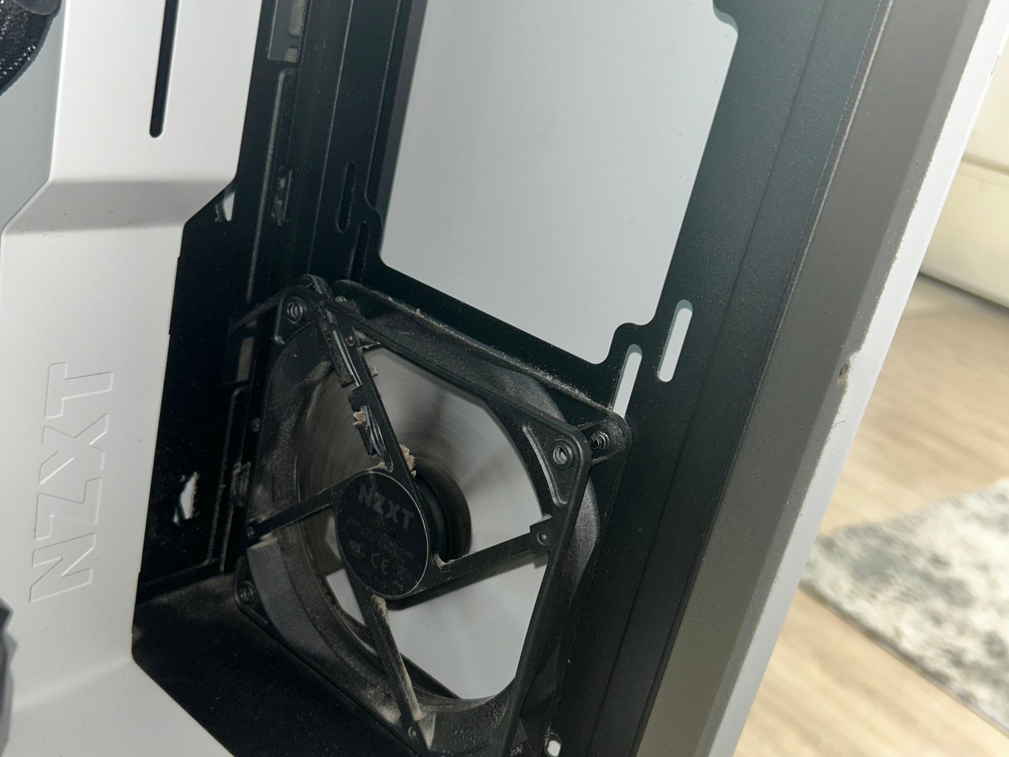 Intel Core i5-10400F  GeForce RTX 2060  16 RAM  1T STORAGE