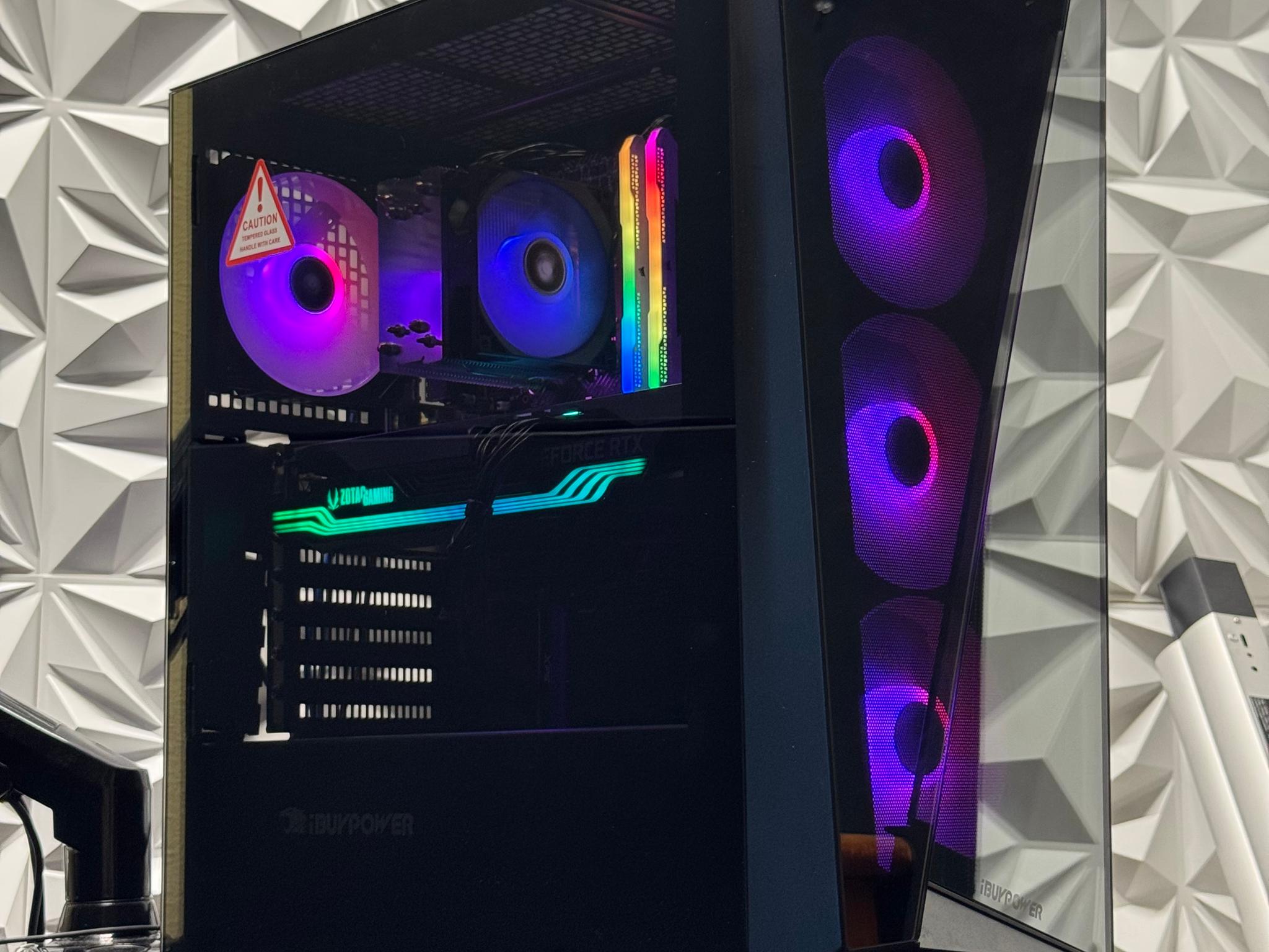RTX 3080 / i7-13700F / 32GB 3600Mhz / 1TB nvme ssd / Windows 11
