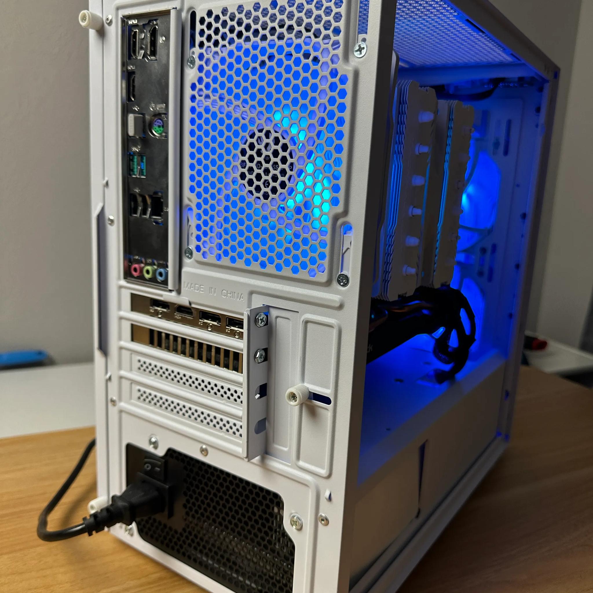 6700XT + Intel Core 12600KF + 32GB DDR5 RAM! Gaming + Streaming Custom Gaming PC in 1440p