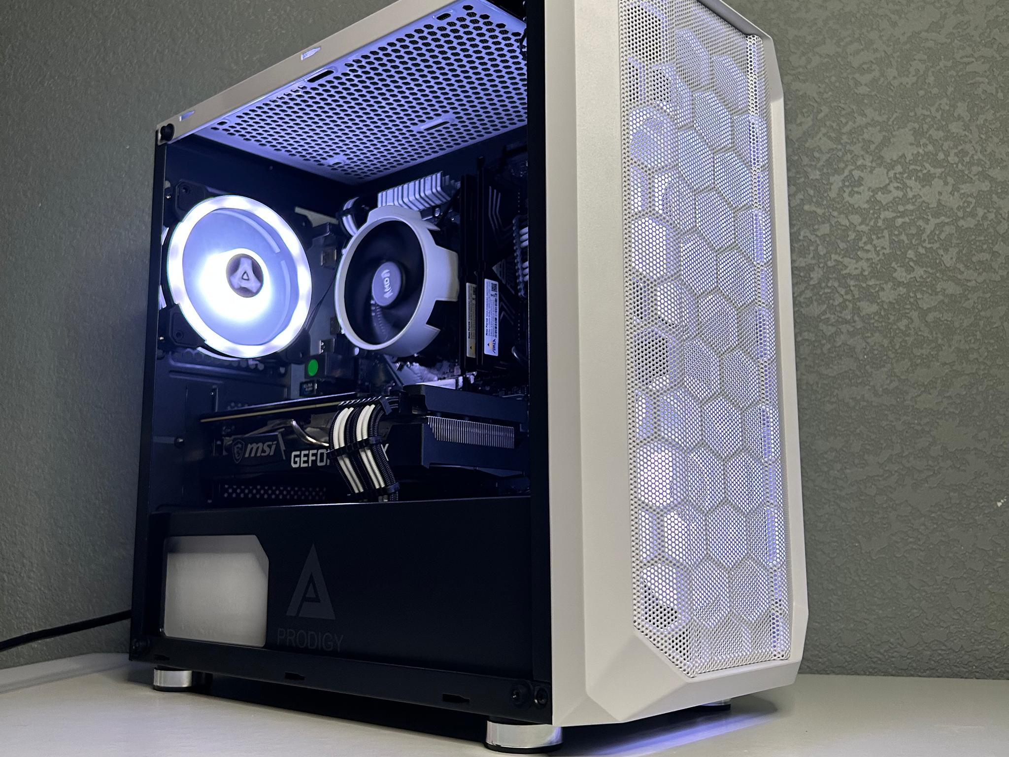 ⚫️⚪️⚫️ | MSI RTX 3060 Ti | Ryzen 5 5600 | Neo Forza 16GB 3600Mhz | 1TB NVME