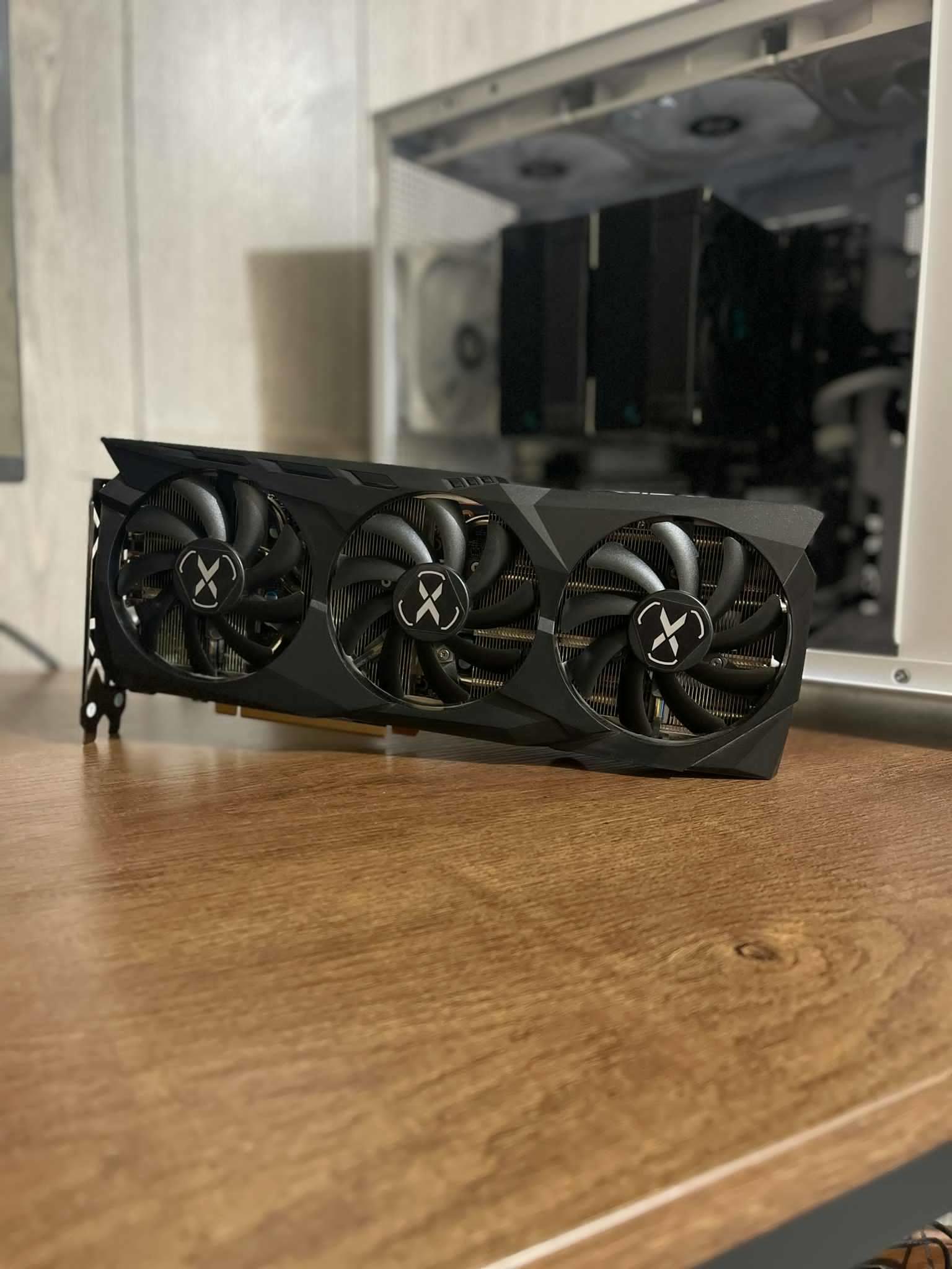 XFX Speedster SWFT 309 Radeon RX 6700 XT 12GB GDDR6 – Great Condition, High Performance GPU