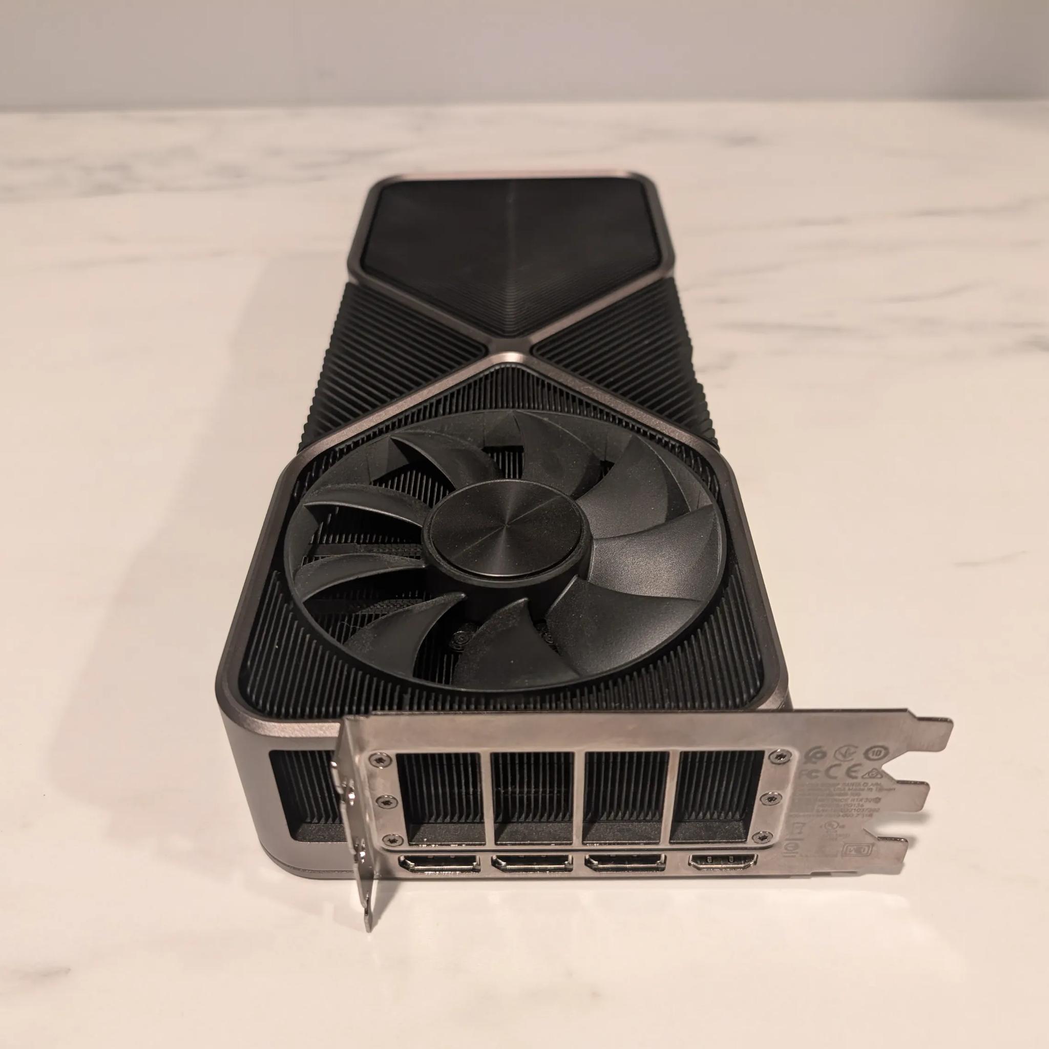 Founders Edition RTX 3090