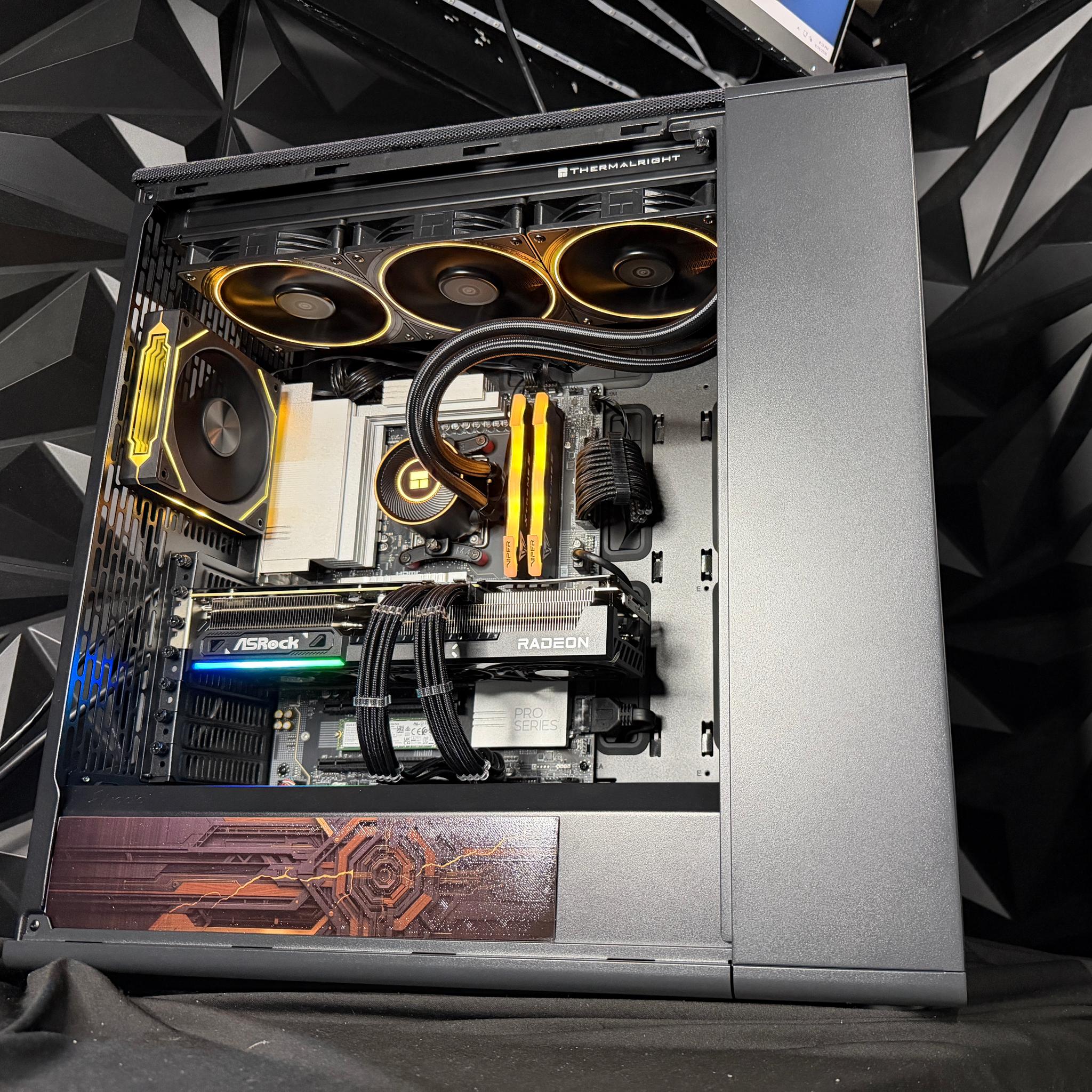 🪵⚙️ IRON WOOD ⚙️🪵 Ryzen 9 9900X| RX 9070XT| 32 GB DDR5 8000Mhz|4.5 TB NVMe| 850W Gold PSU