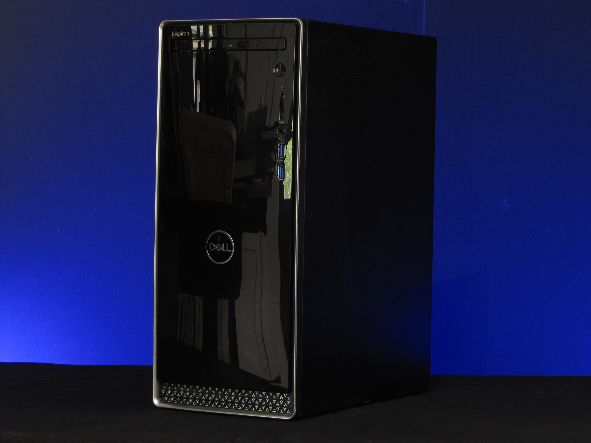 Dell Inspiron Gaming desktop, i5-8400, GTX 1650 4GB DDR6, 16GB DDR4, 256GB NVME SSD, Windows 11