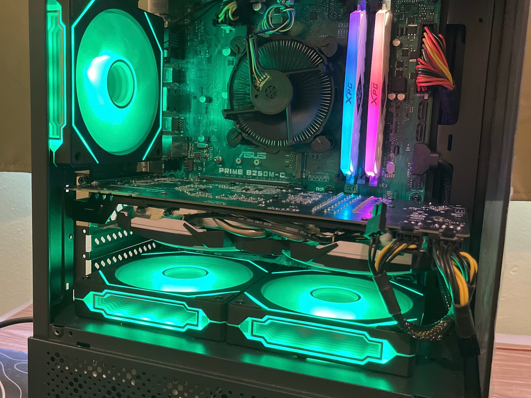 🐍 Venom 🐍 Intel Gaming PC | GTX 1080 8GB | i7-7700 | 16GB RAM | 512 GB SSD | ARGB