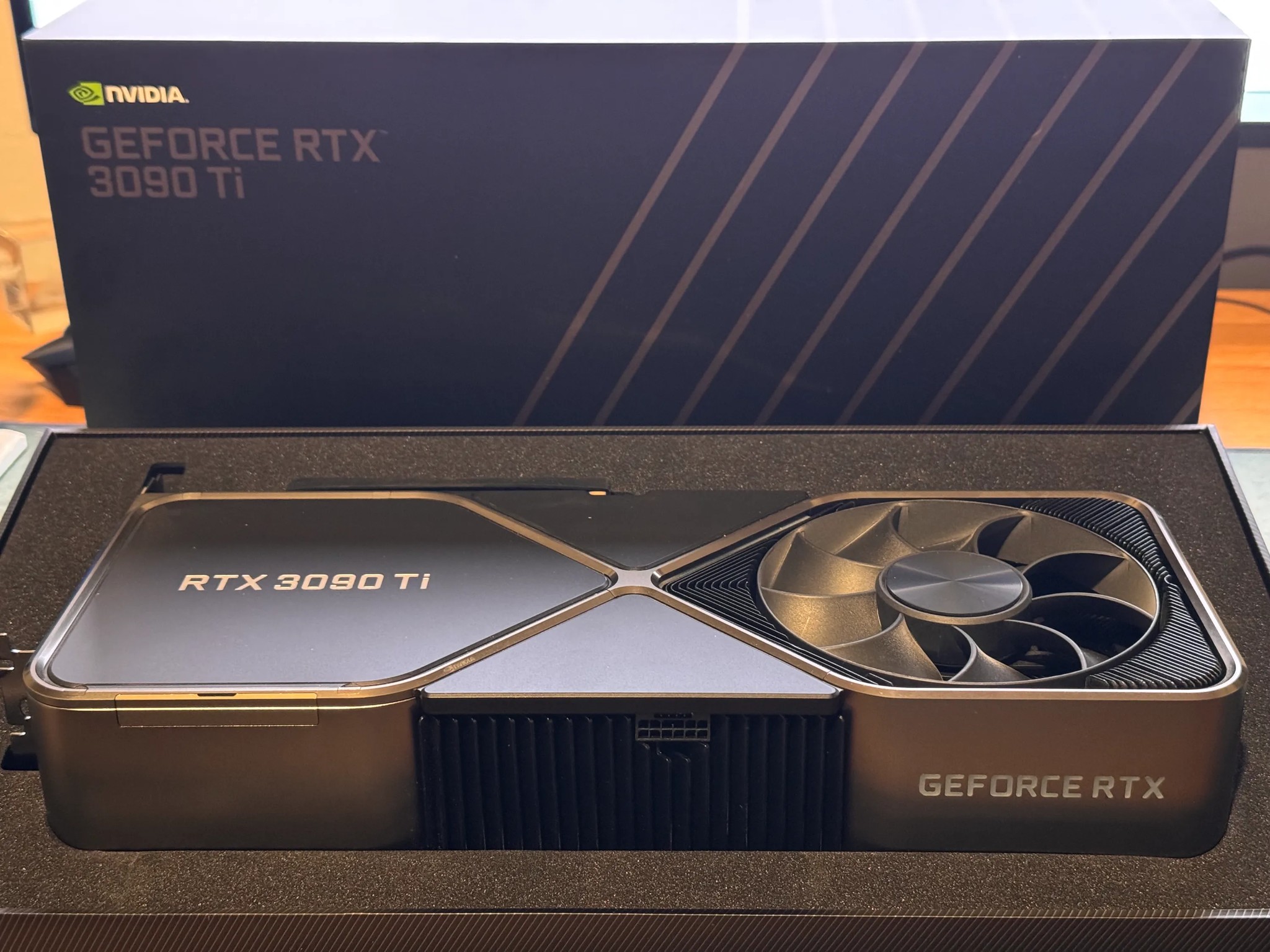 Nvidia RTX 3090 TI FE- USED