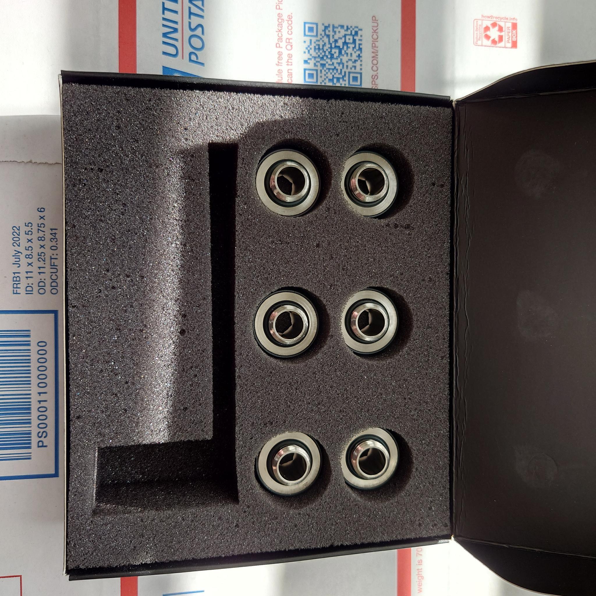 Optimus Flex Compression Fitting Satin Black 6 Pack