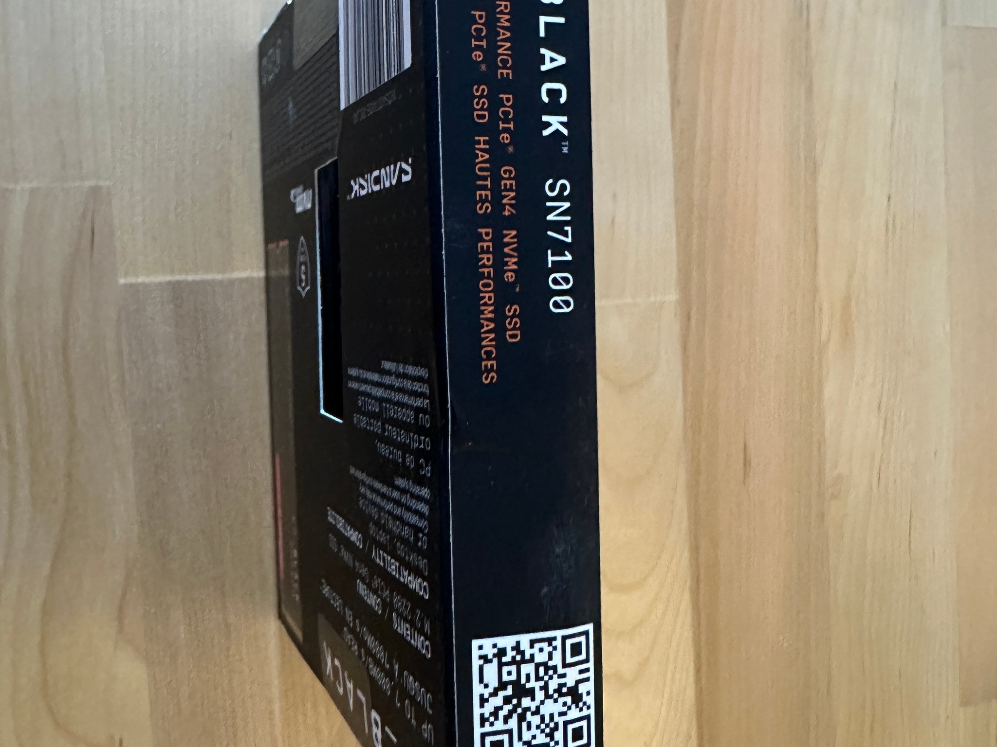 WD_BLACK SN7100 M.2 2280 4TB (SSD)