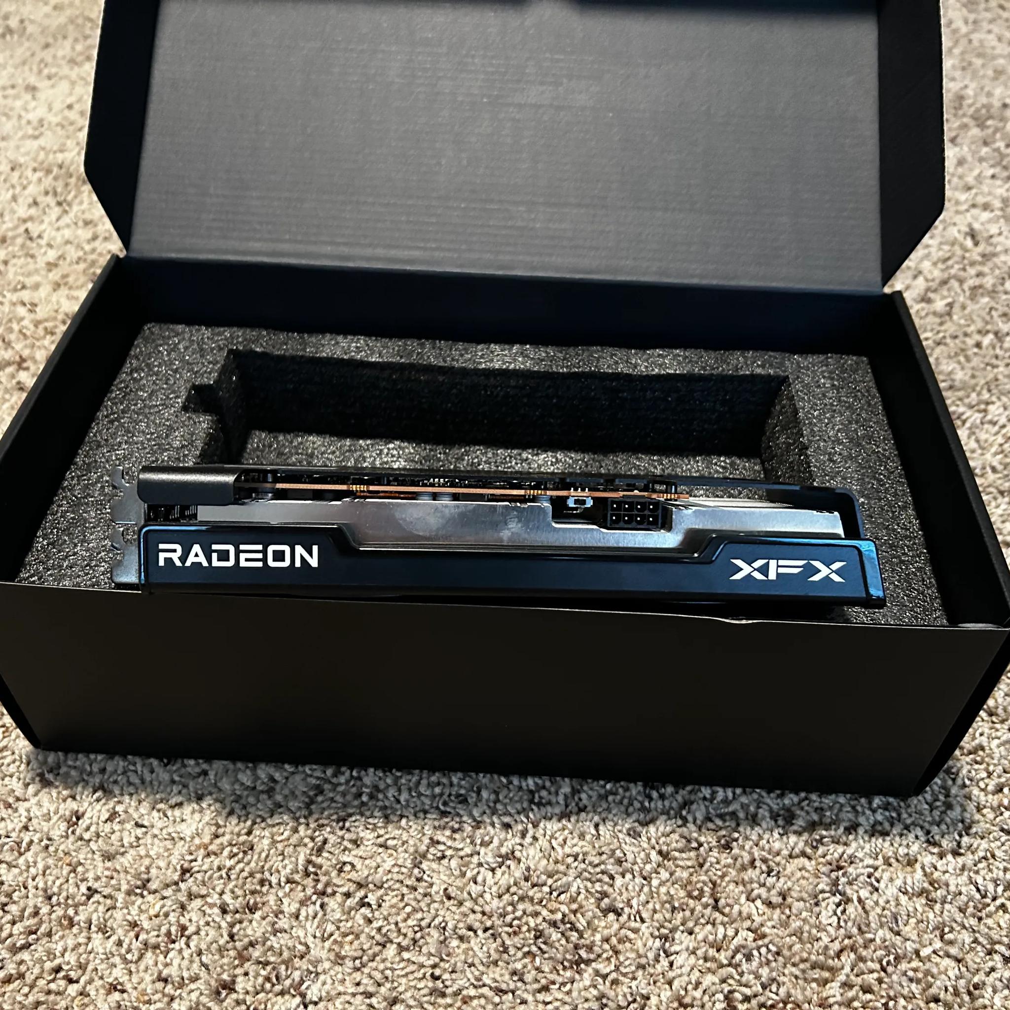 XFX - SPEEDSTER SWFT210 AMD Radeon RX 6600 Core 8GB GDDR6 PCI Express 4.0 Gaming Graphics Card