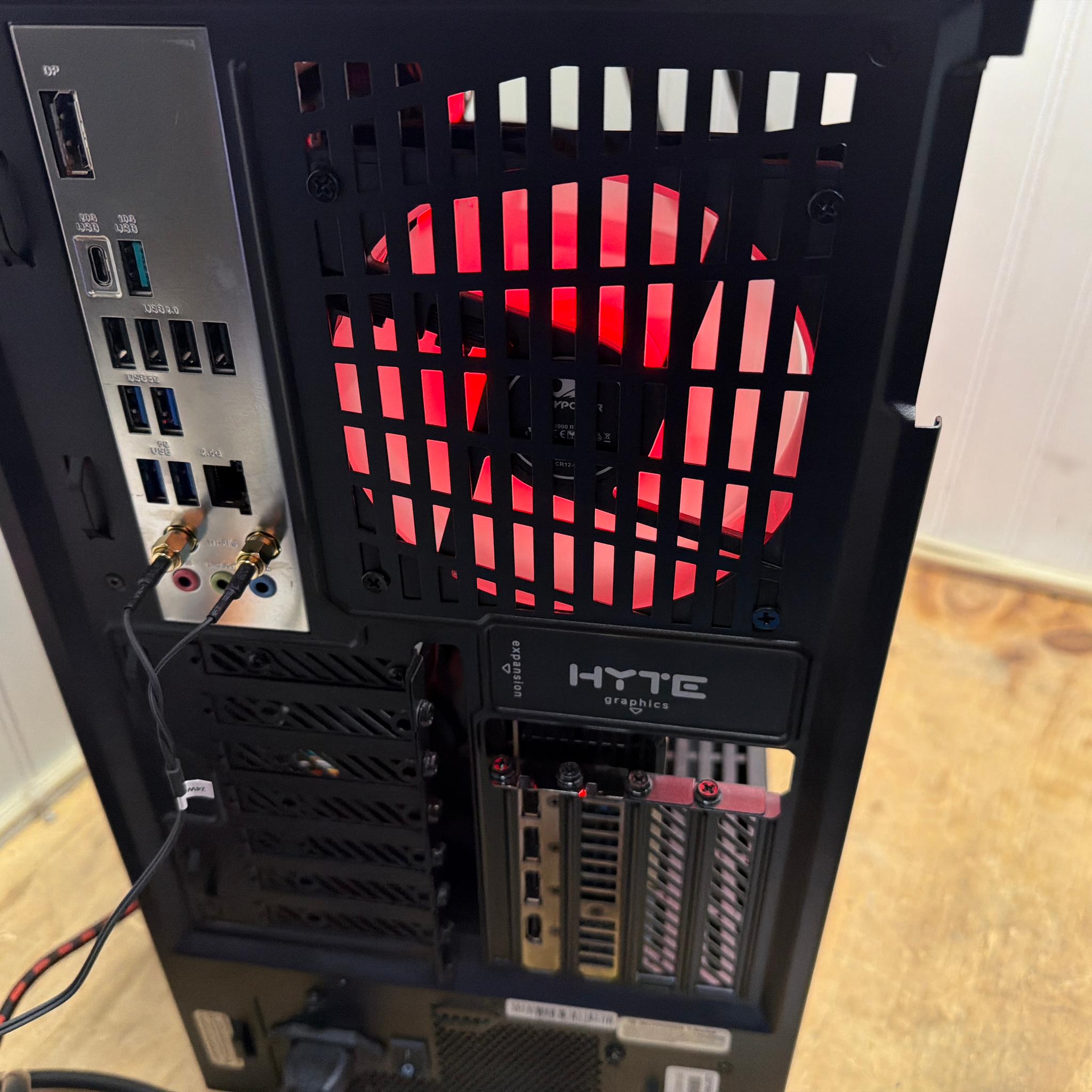 Dark Knight 265F 20core/5070/32gDDR5/2TB of storage/750watt psu