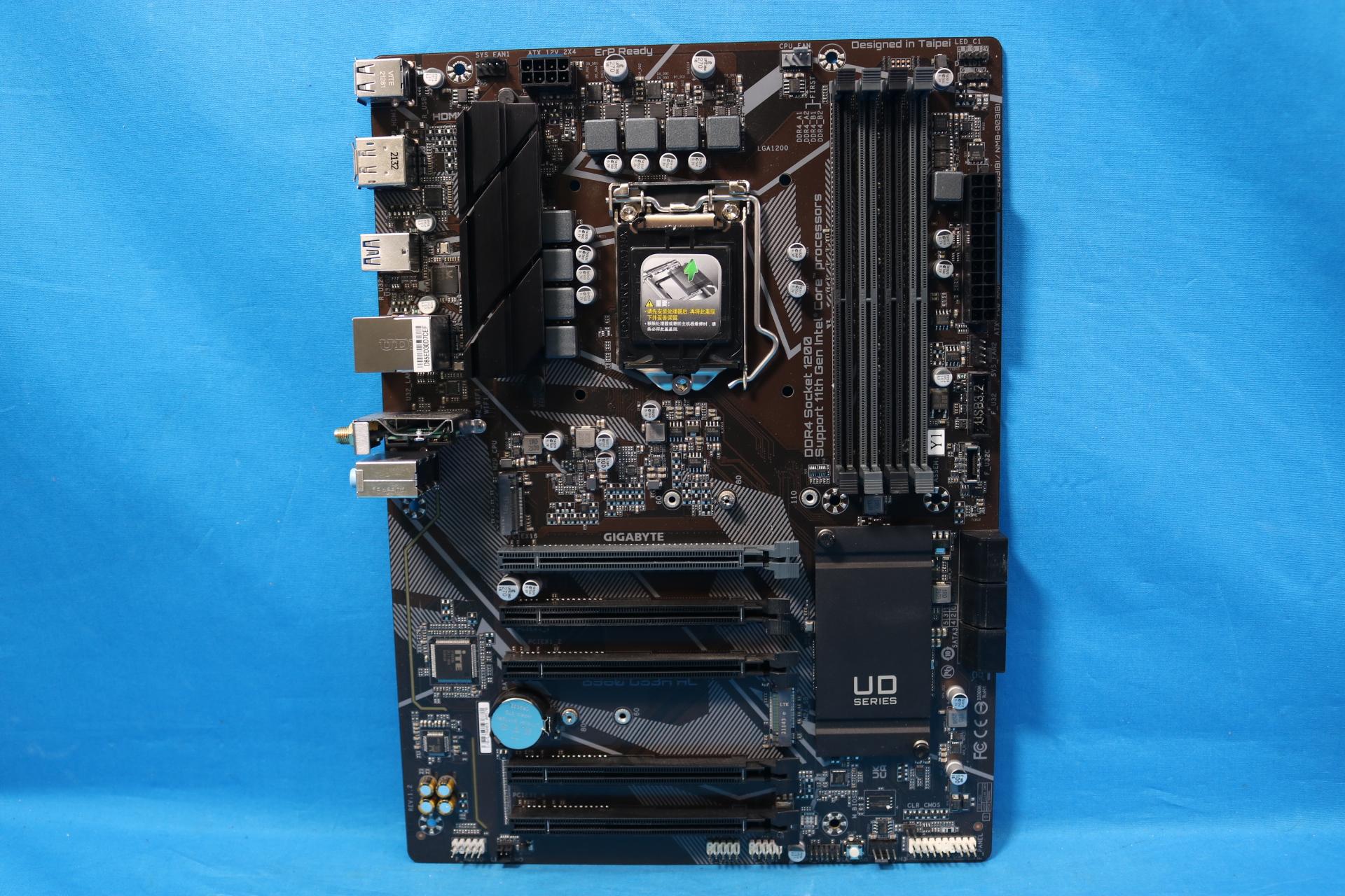 Gigabyte B560 DS3H AC Intel Socket LGA1200 DDR4 ATX Desktop Motherboard No I/O Shield