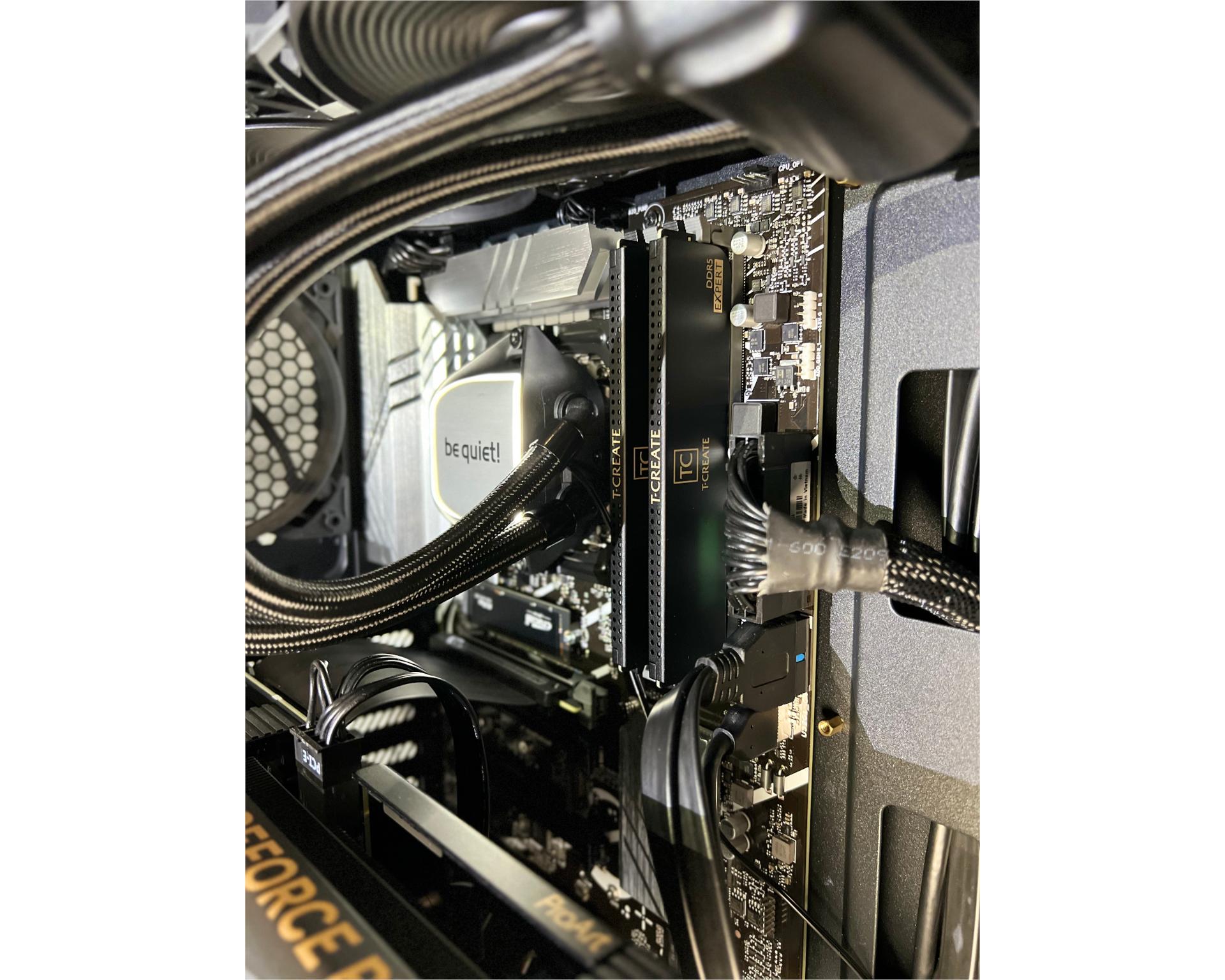 Minimalist Gaming/Workstation Pc | intel i7-12700KF | RTX 4060 OC | 1TB Storage | 32GB Ram