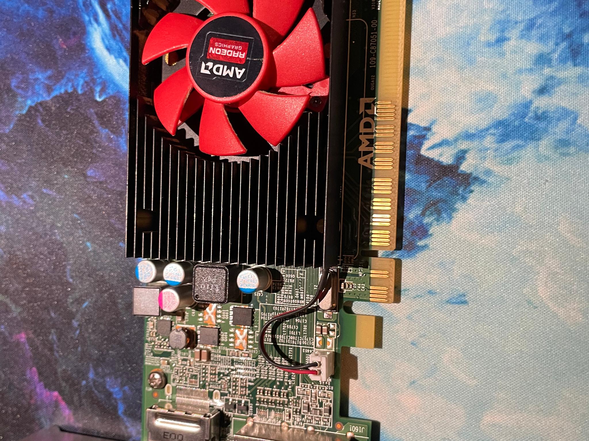 AMD Radeon R5 430 - Image 1