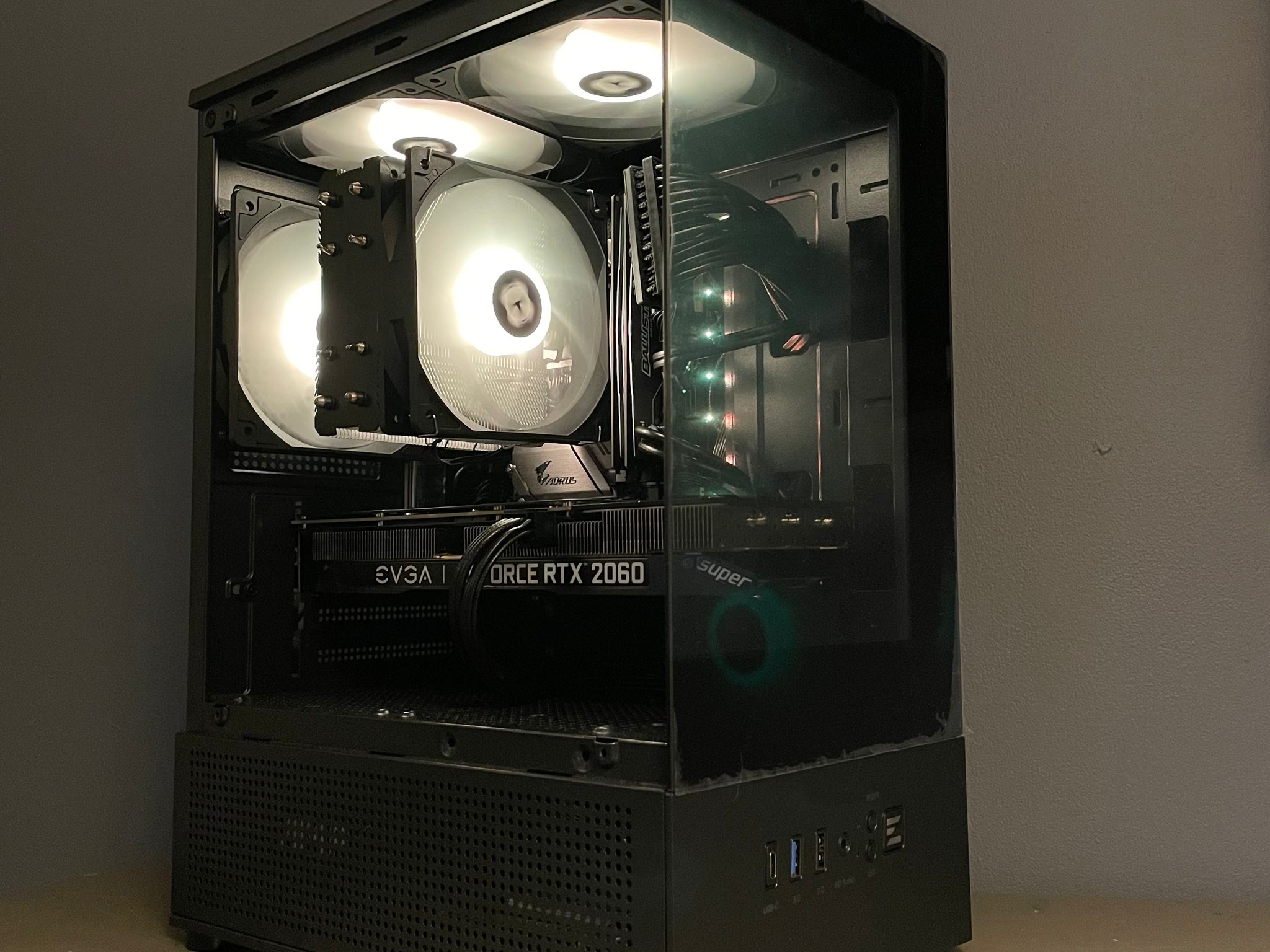 RTX 2060 Super Gaming PC | i5-9600K | 16GB RAM | 3TB HDD + 250GB SSD | RGB All-Black