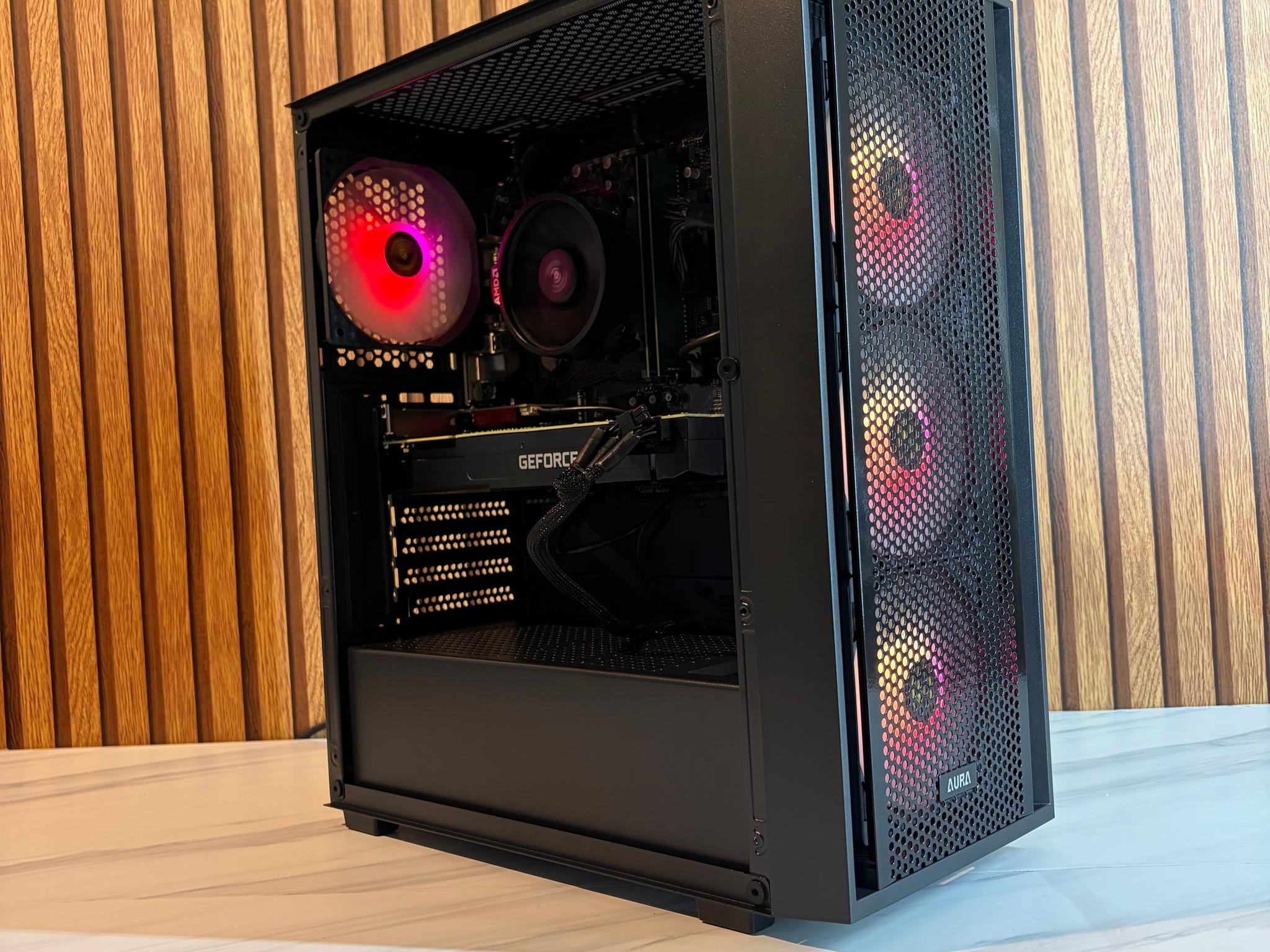 RTX 2070  | Ryzen 5 5500 | 16 GB ddr4 ram | 500GB SSD | 450W