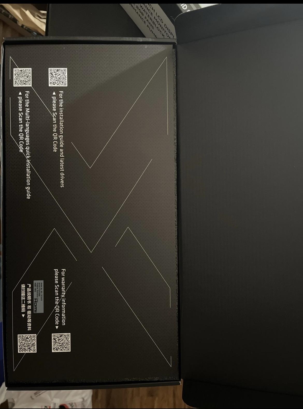 RX 7800 XT XFX MERC